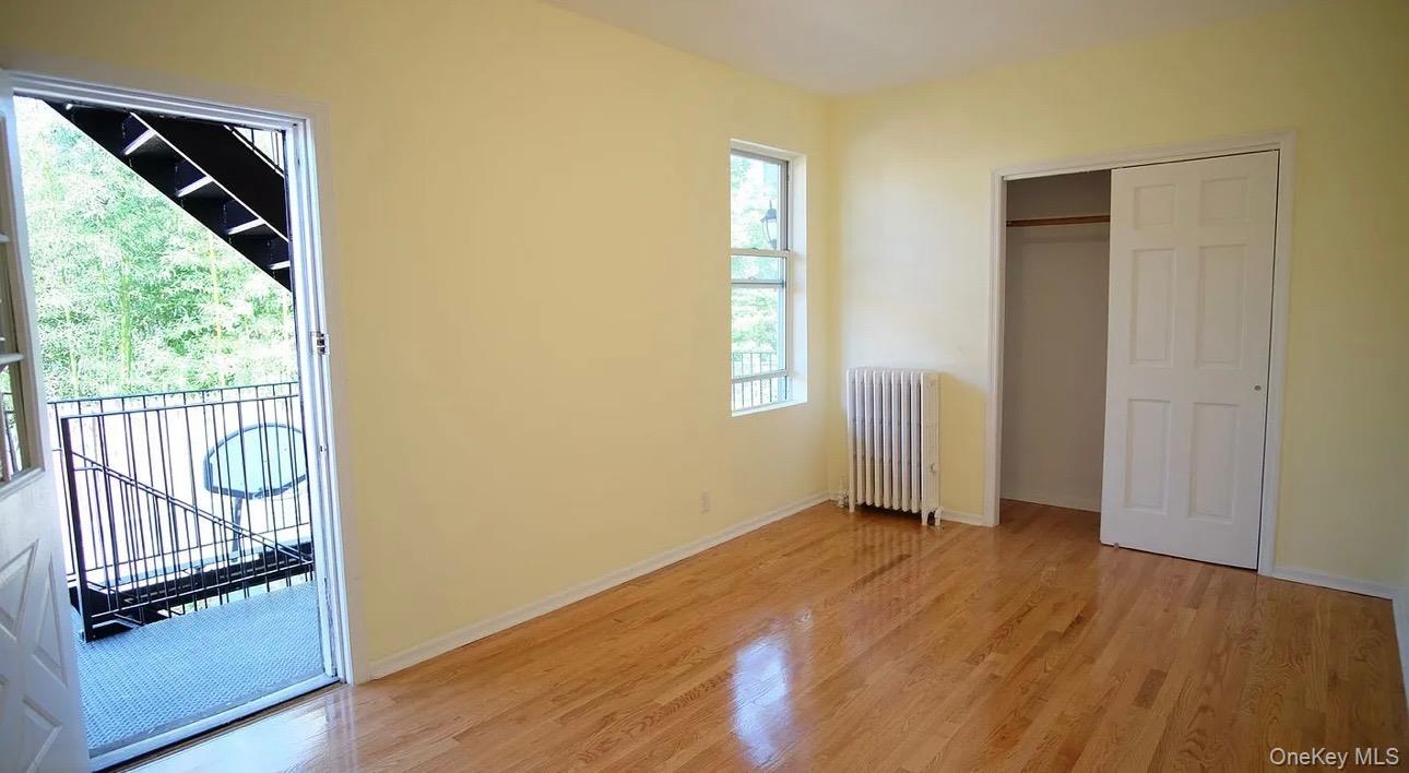 #3 photo, 1917 Lurting Avenue, Bronx , NY 10461