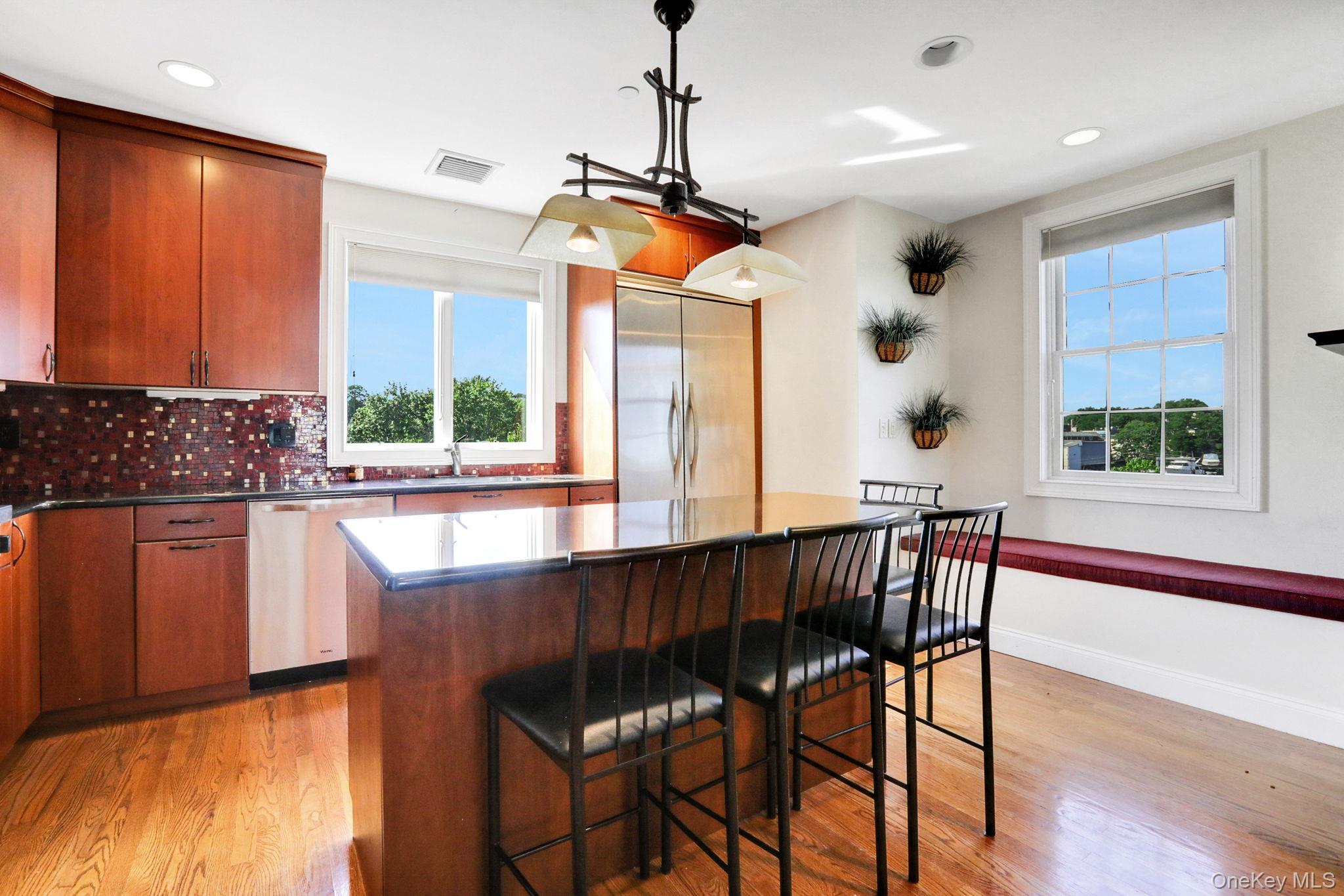 #13 photo, 2 Harbor Lane, New Rochelle , NY 10805