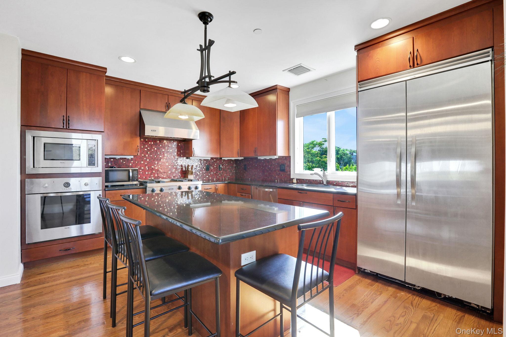 #14 photo, 2 Harbor Lane, New Rochelle , NY 10805