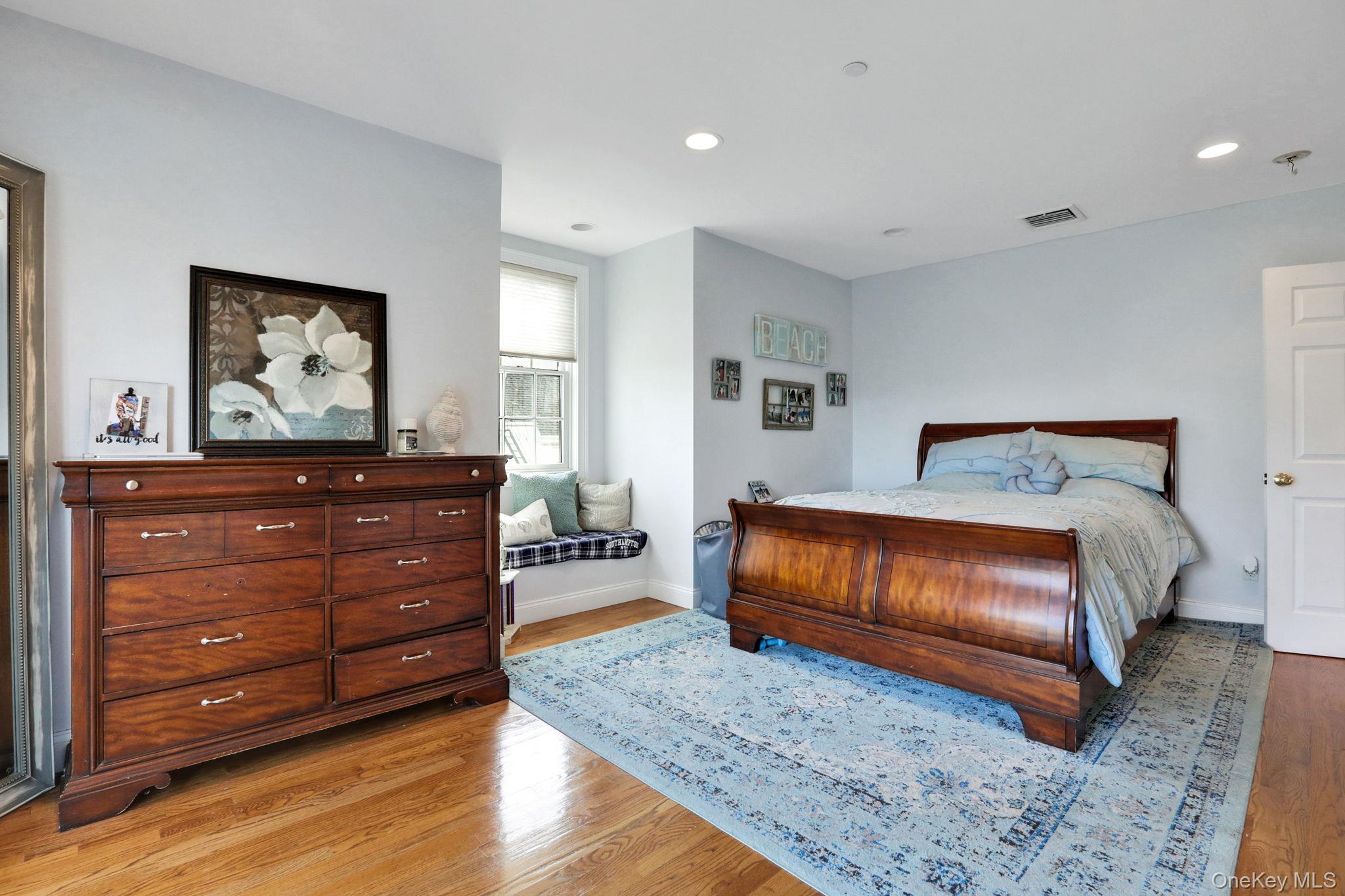 #20 photo, 2 Harbor Lane, New Rochelle , NY 10805