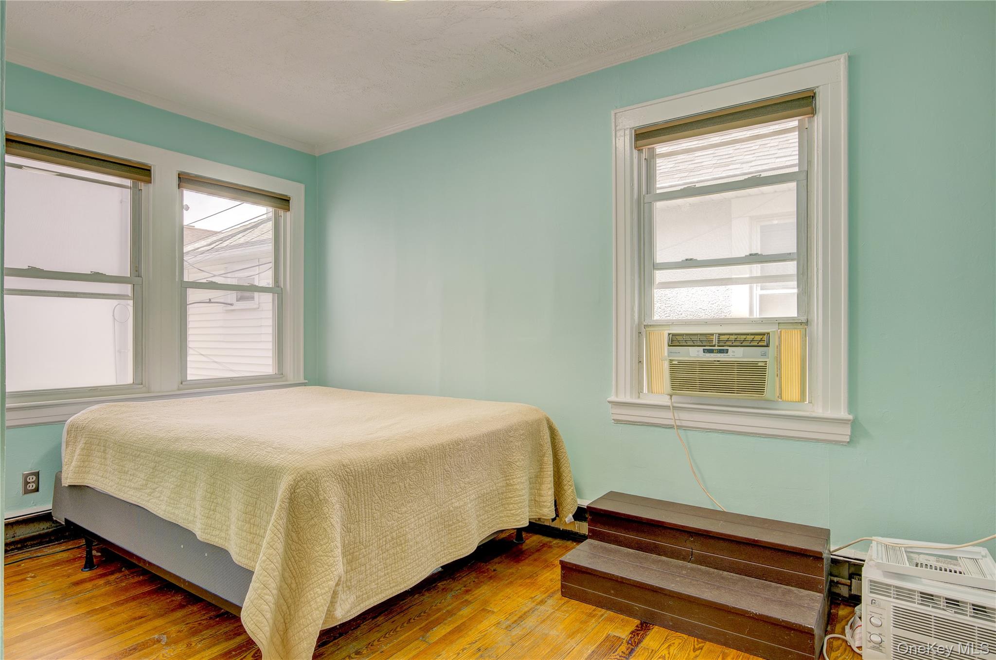 #7 photo, 105 Illinois Avenue, Long Beach , NY 11561