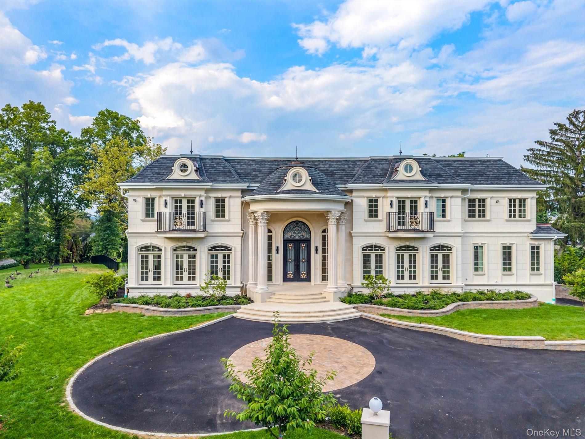 #3 photo, 566 E Shore Road, ナッソー郡 Great Neck , NY 11024