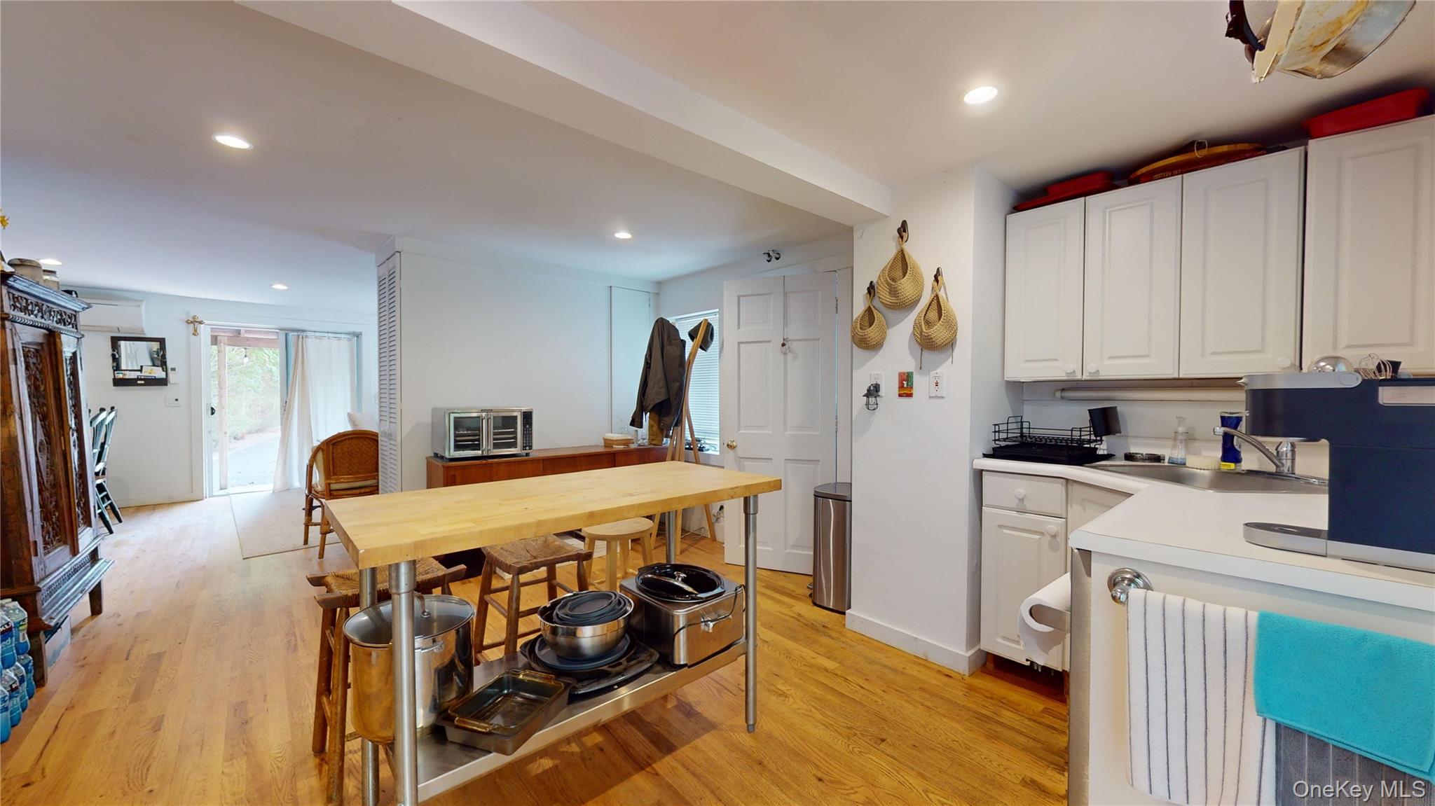 #14 photo, 14 B Franklin Avenue, サフォーク郡 Westhampton Beach , NY 11978