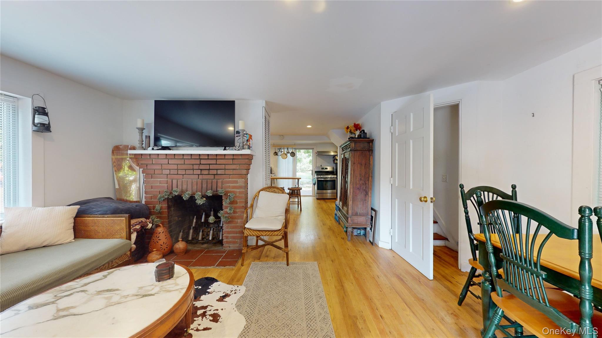 #4 photo, 14 B Franklin Avenue, サフォーク郡 Westhampton Beach , NY 11978