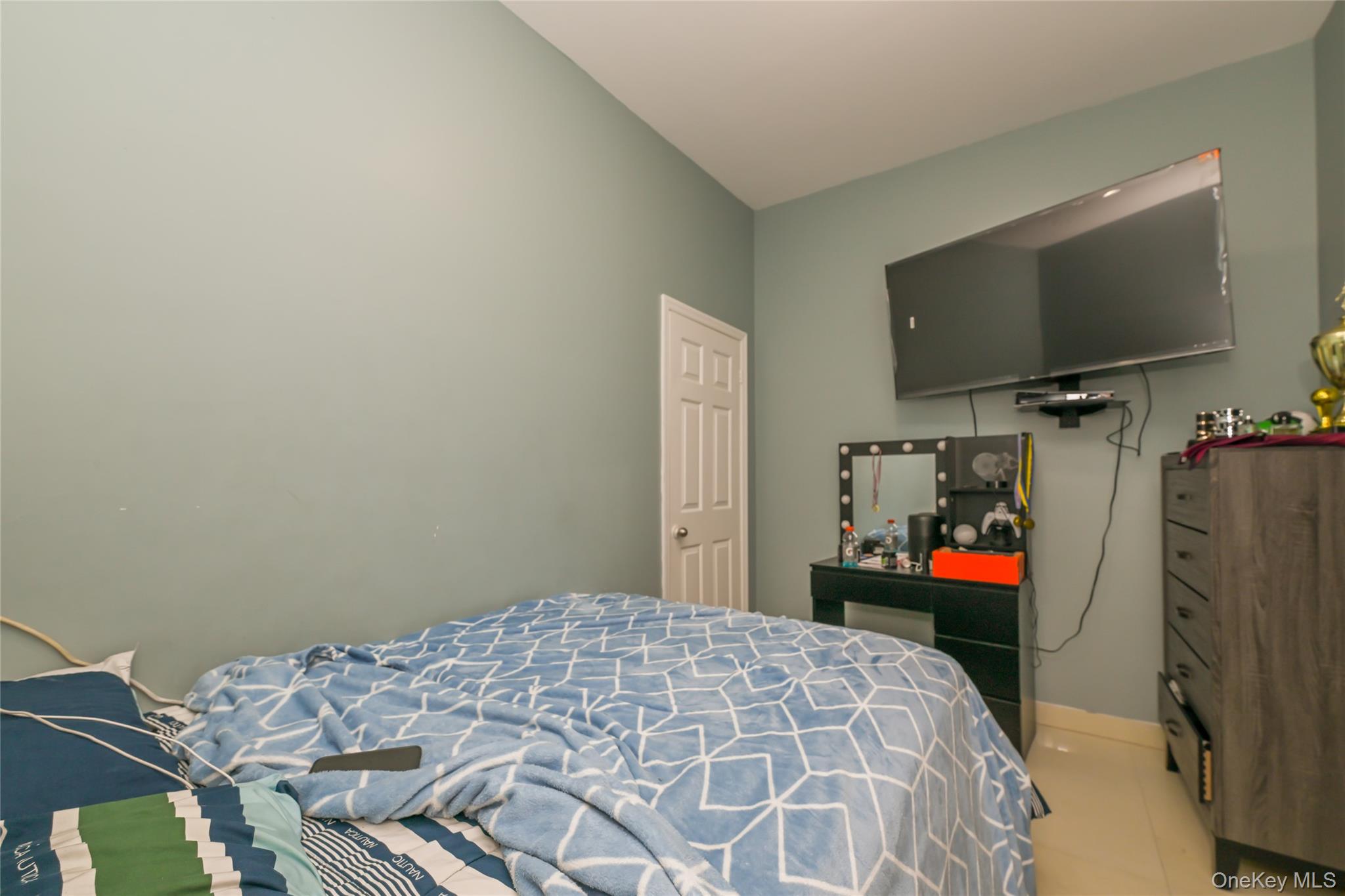 #17 photo, 44-11/13 66 Street, クイーンズ区 Woodside , NY 11377