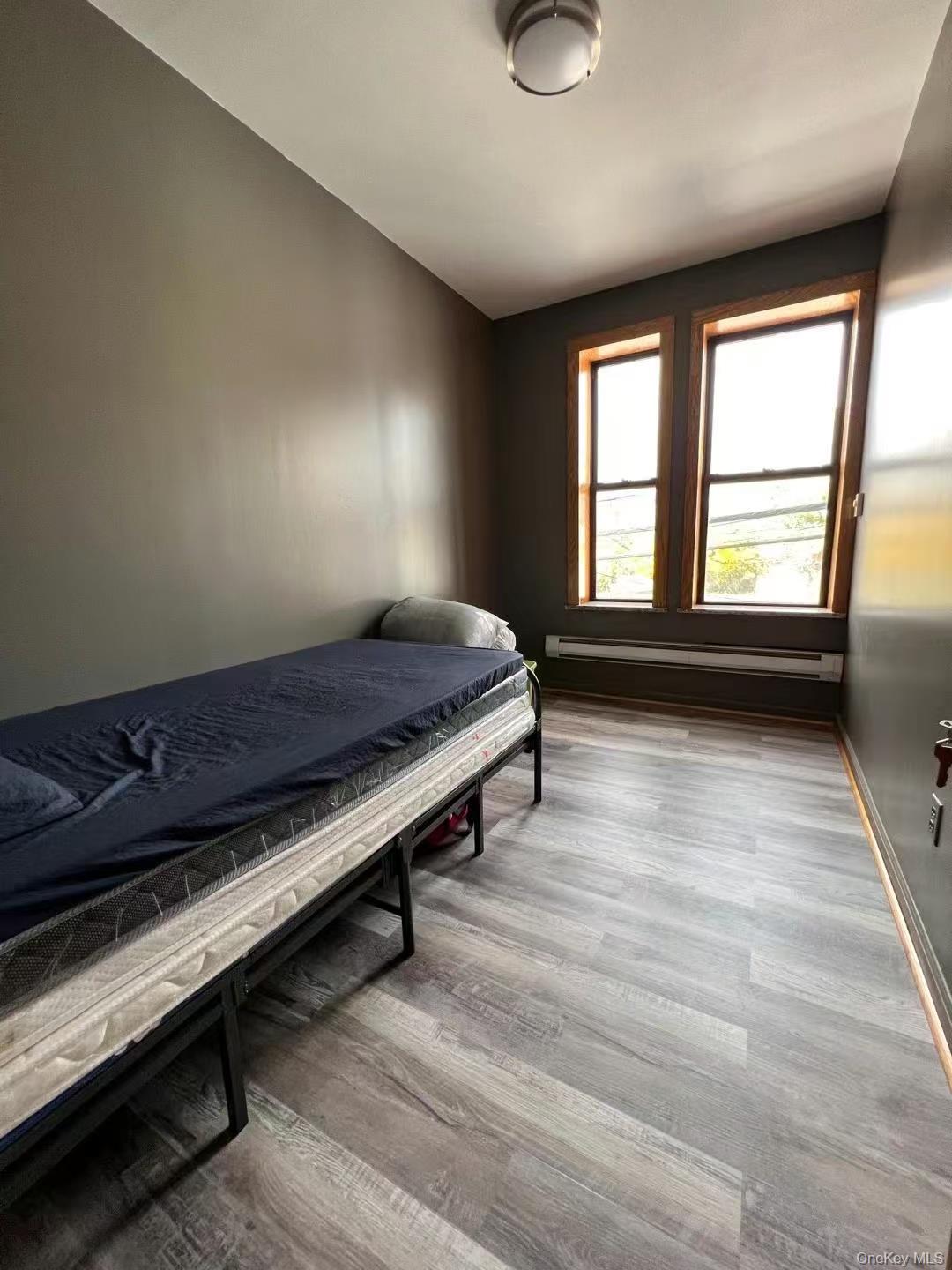 #3 photo, 141-12 Rockaway Boulevard, クイーンズ区 Jamaica , NY 11436