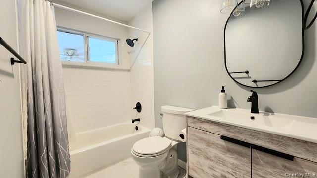 #16 photo, 72 Propose Road, サフォーク郡 Shirley , NY 11967