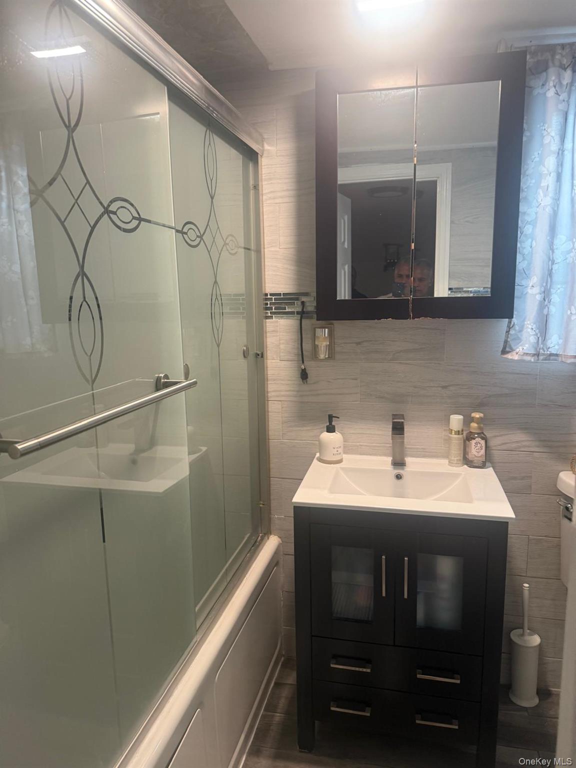 #13 photo, 15027 LINDEN BLVD, Jamaica , NY 11434