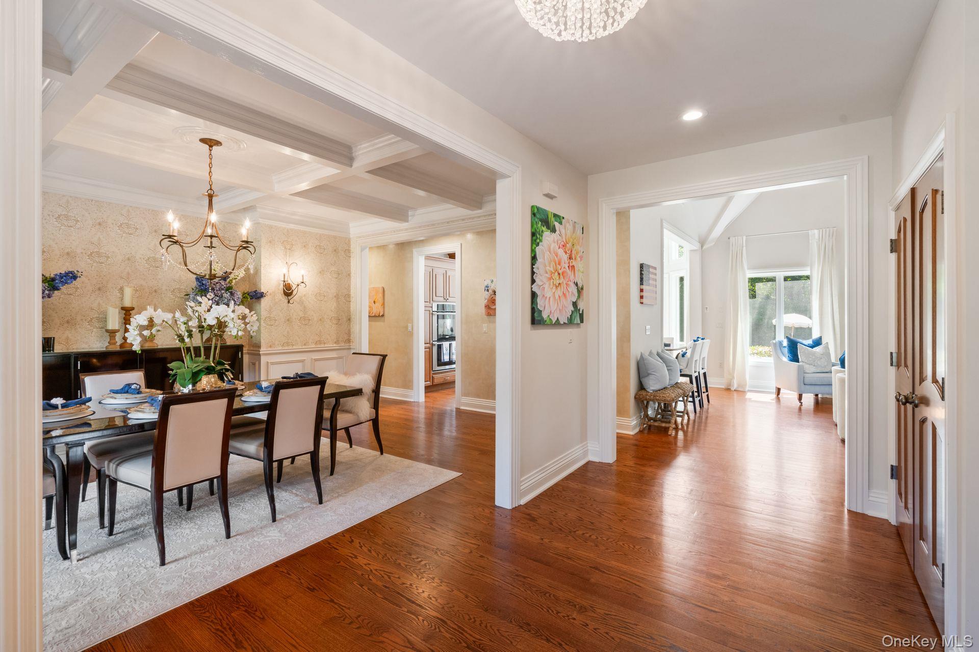 #6 photo, 18 Quaker Path, سوفولك Huntington , NY 11743