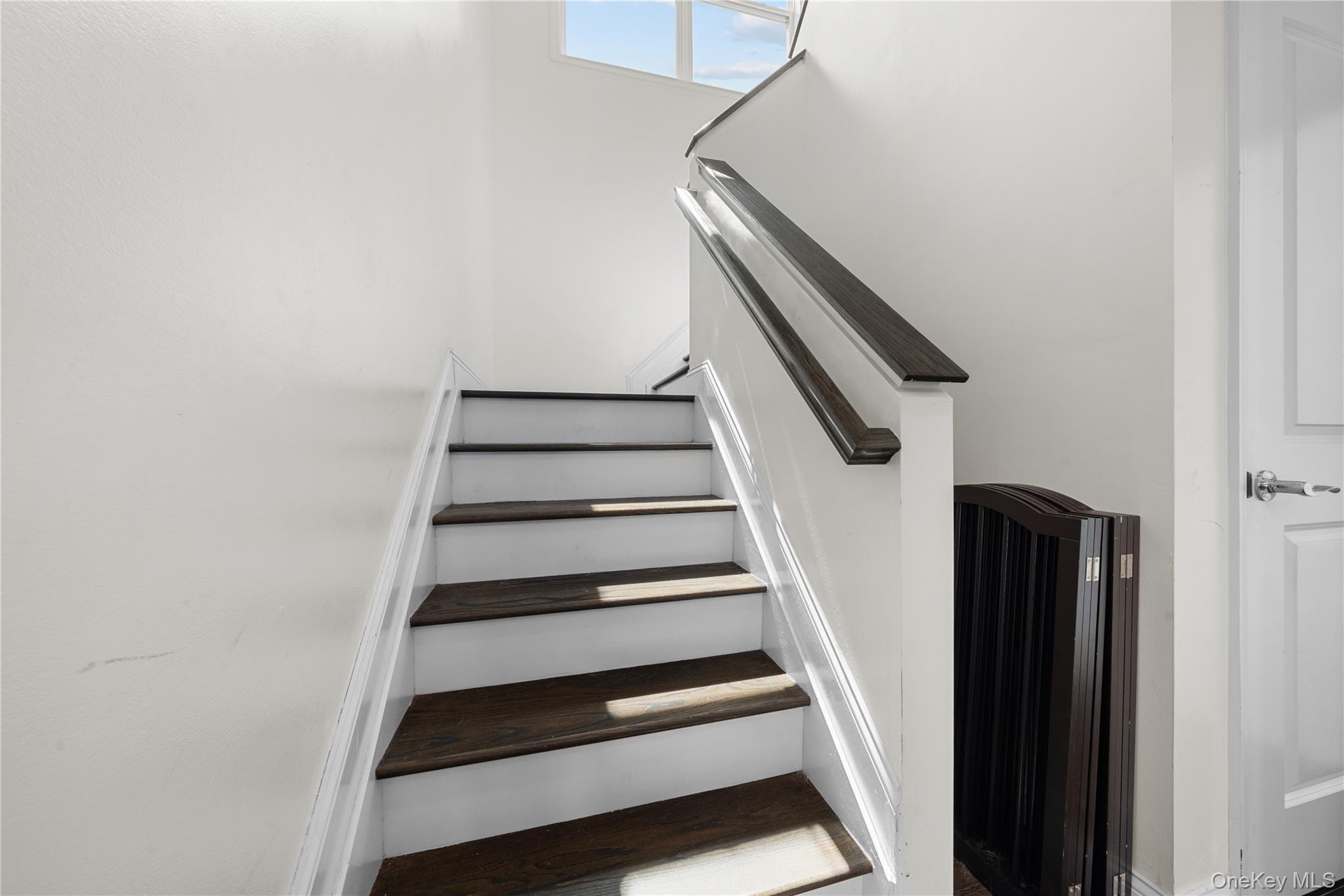 #13 photo, 27 Lilac Lane, サフォーク郡 Ridge , NY 11961