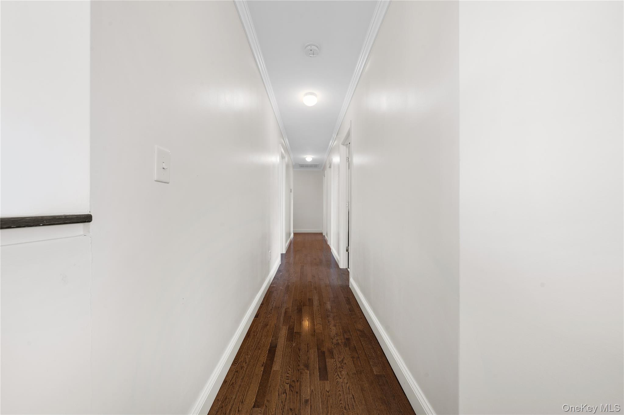 #14 photo, 27 Lilac Lane, サフォーク郡 Ridge , NY 11961