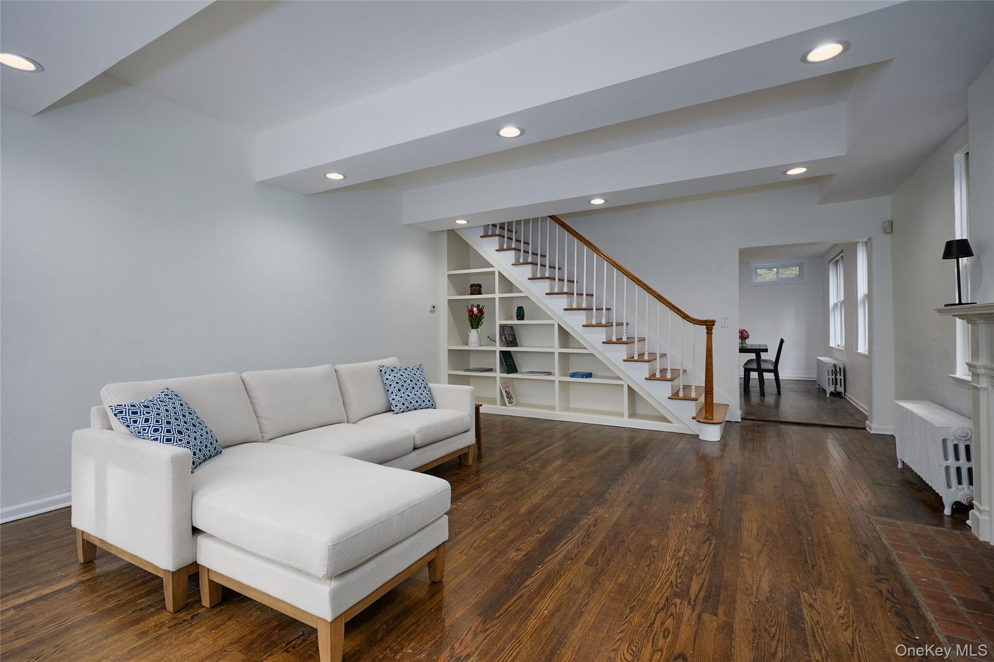 #6 photo, 93 Circuit Road, Tuxedo Park , NY 10987