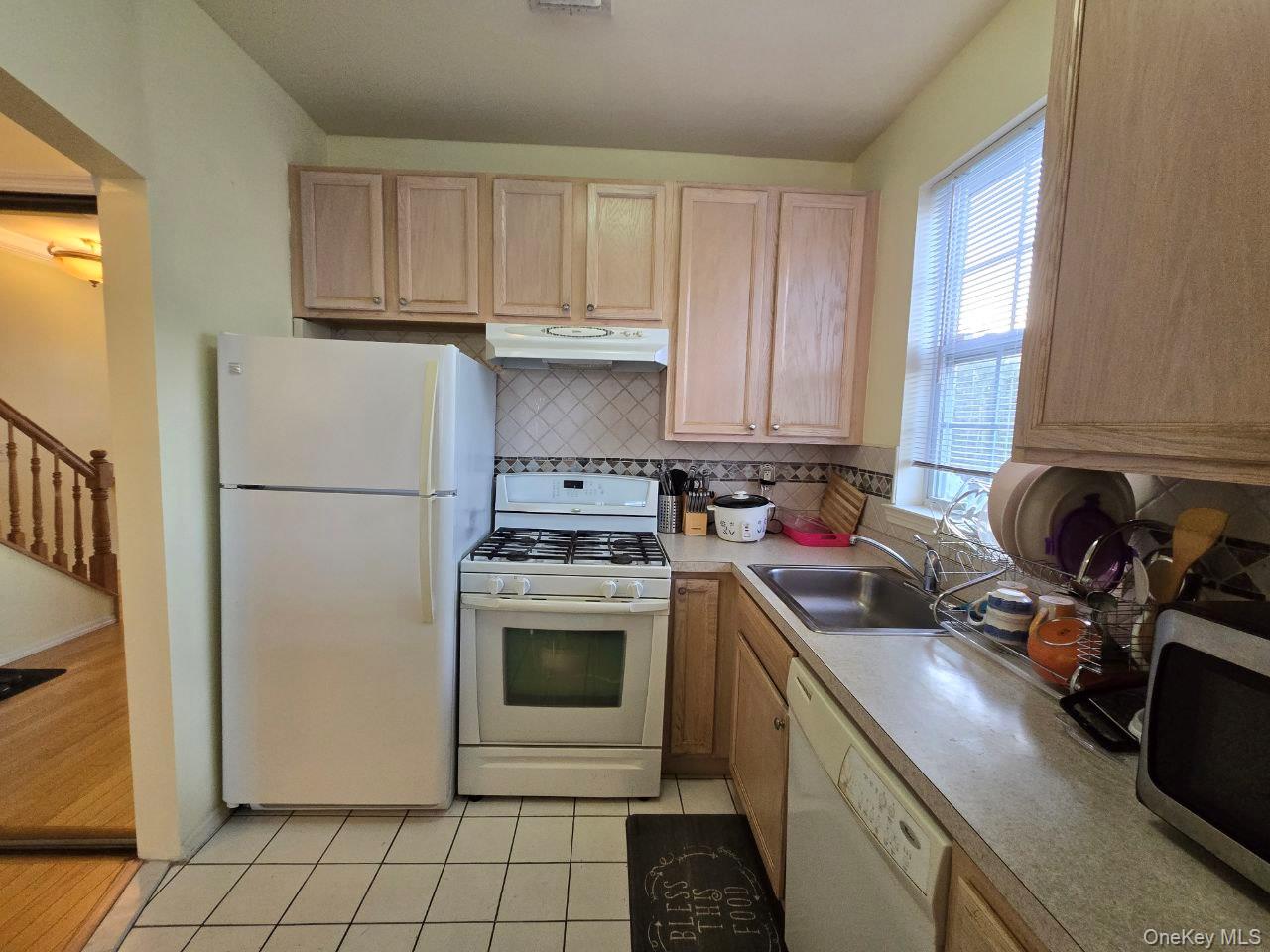 #9 photo, 163 Surf Drive, Bronx , NY 10473