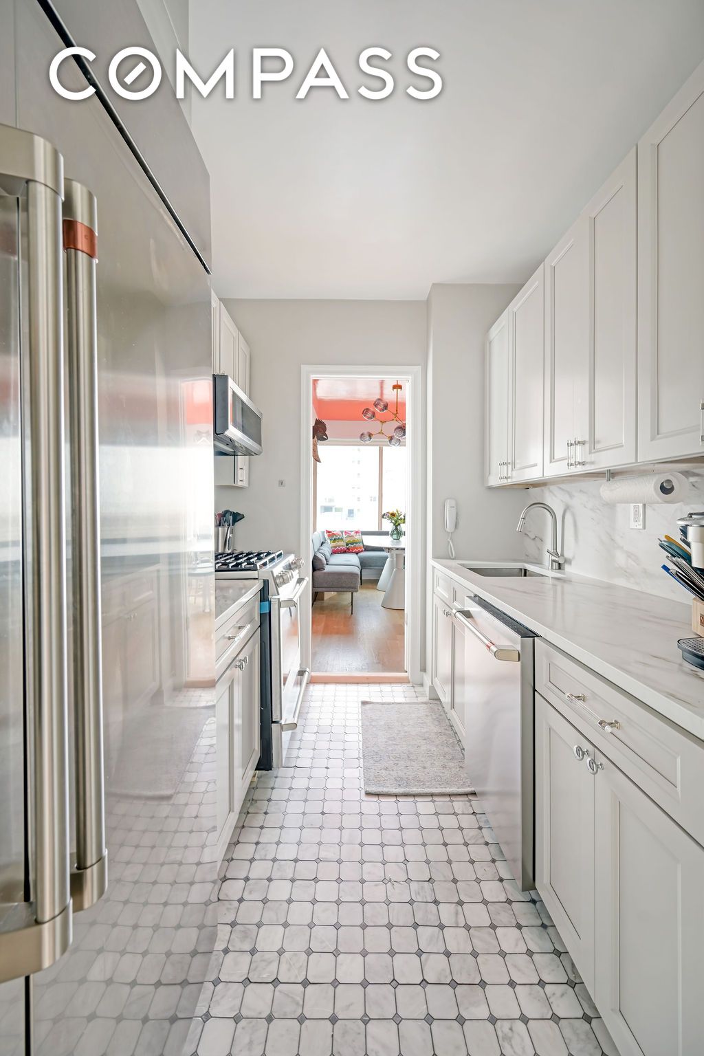 #9 photo, 200 E 69th Street, マンハッタン Lenox Hill , NY 10021