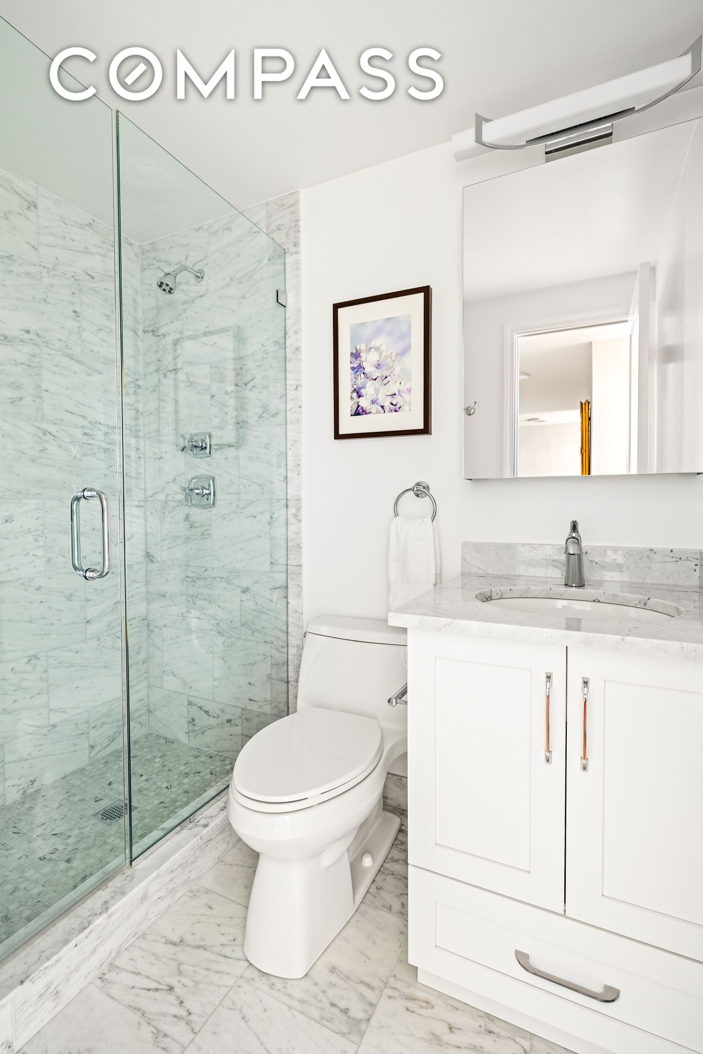 #12 photo, 250 E 40th Street, マンハッタン Murray Hill , NY 10016