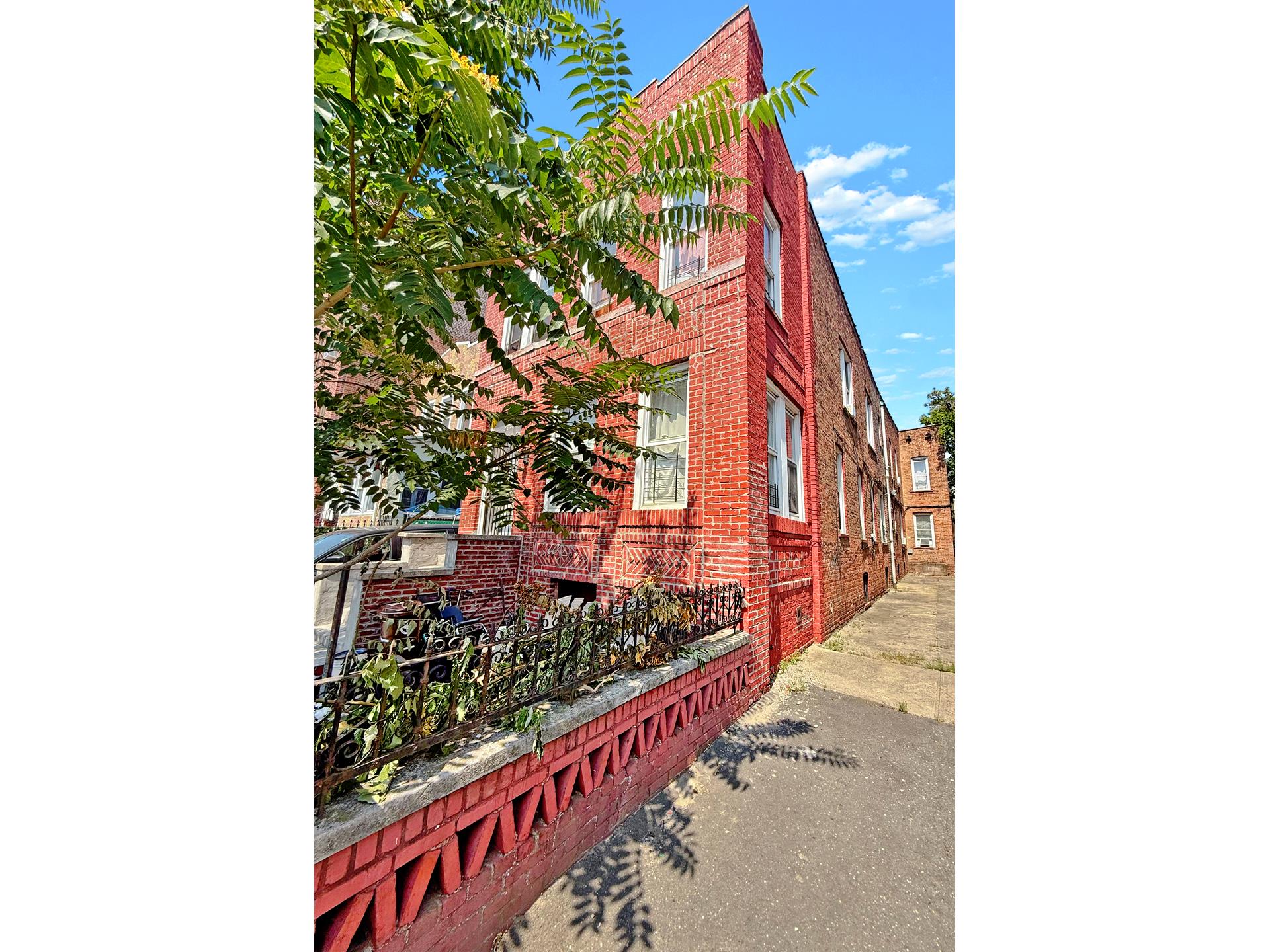 #4 photo, 501 E 94TH Street, Brownsville , NY 11212