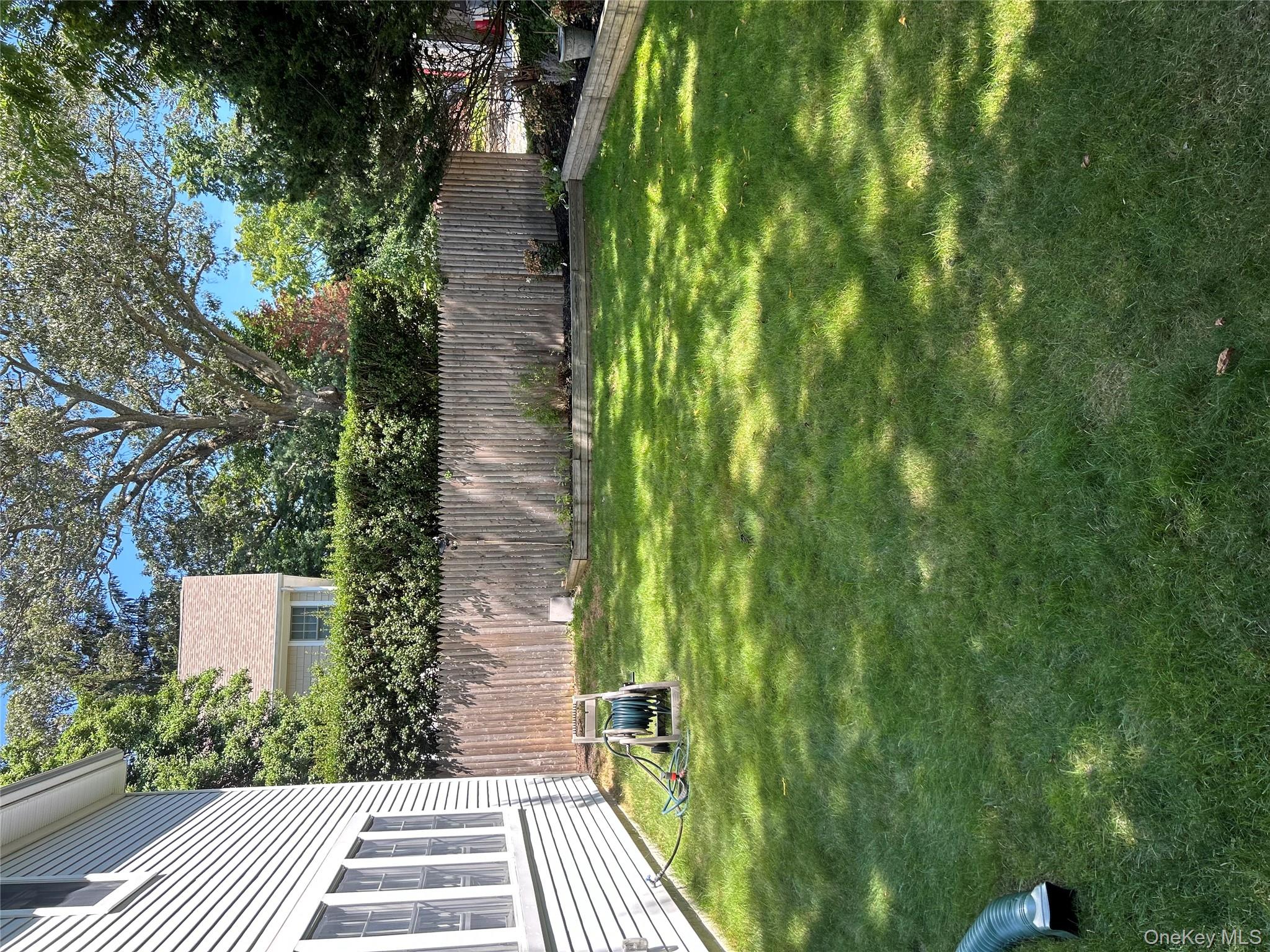 #17 photo, 11 W Meadow Lane, Stony Brook , NY 11790