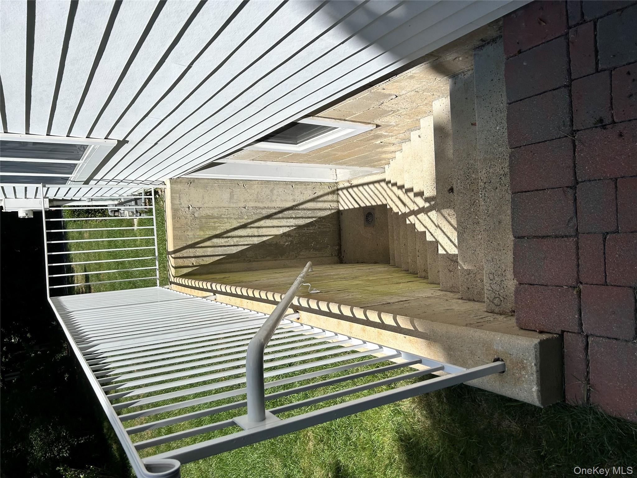 #18 photo, 11 W Meadow Lane, Stony Brook , NY 11790