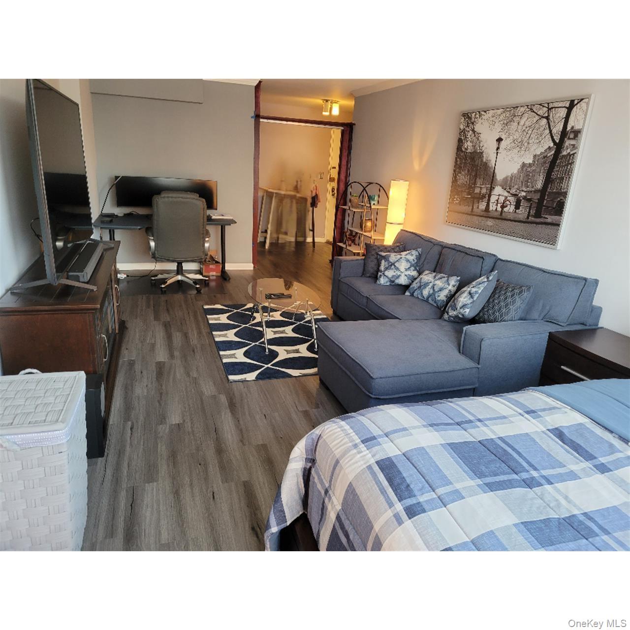 #11 photo, 118-18 Union Turnpike, Kew Gardens , NY 11415