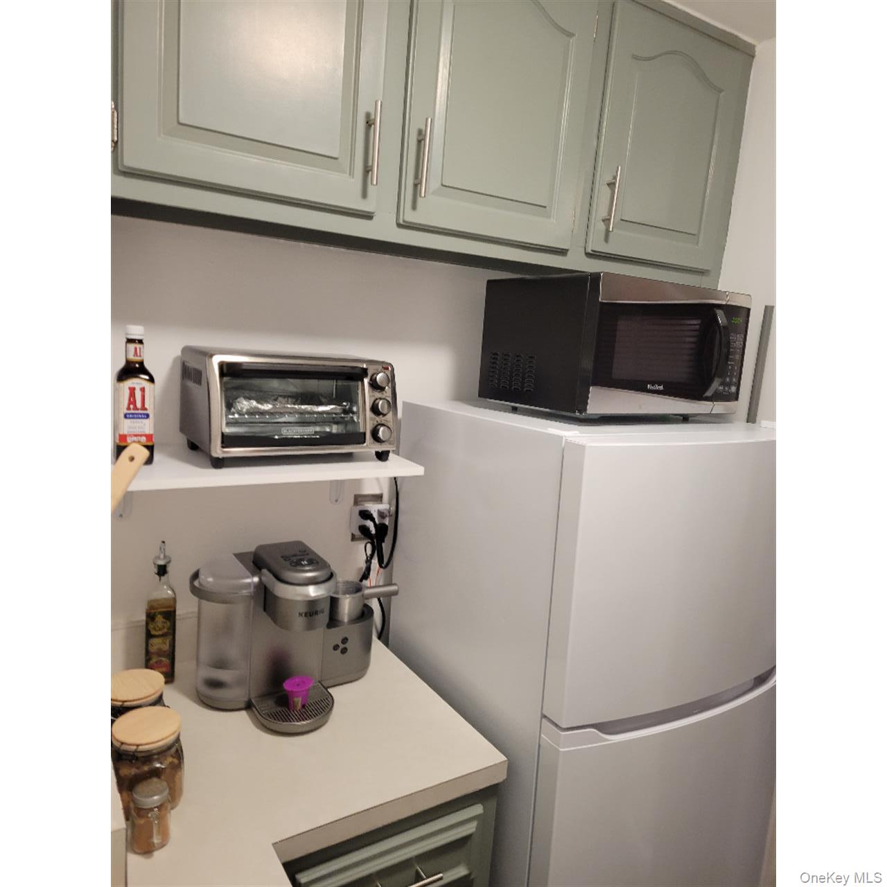 #19 photo, 118-18 Union Turnpike, Kew Gardens , NY 11415