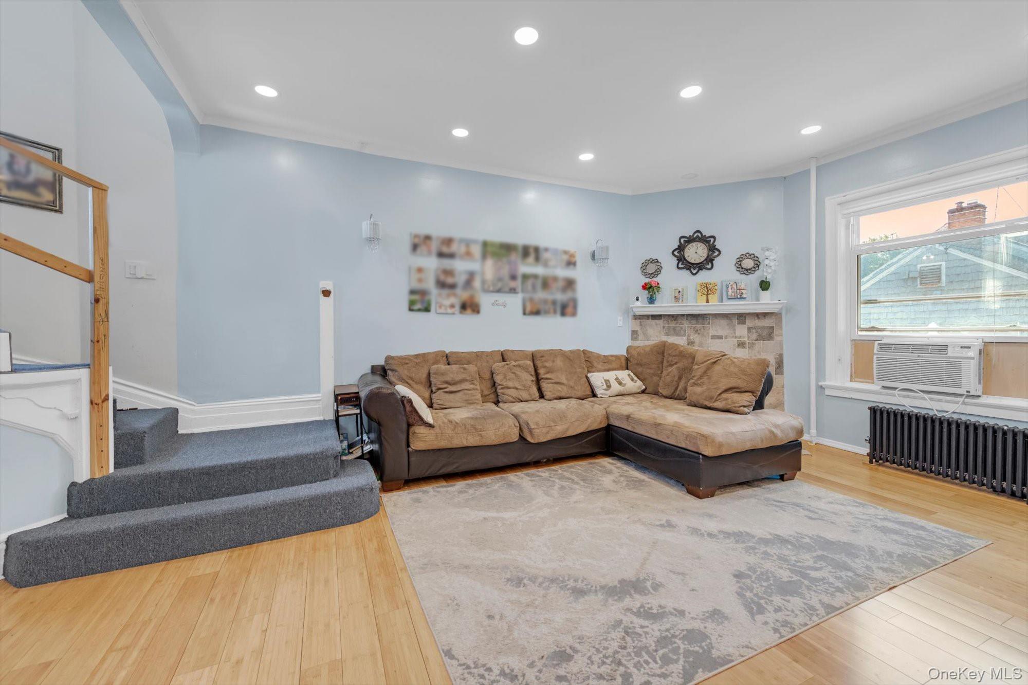 #4 photo, 1134 Bay 27th Street, Far Rockaway , NY 11691