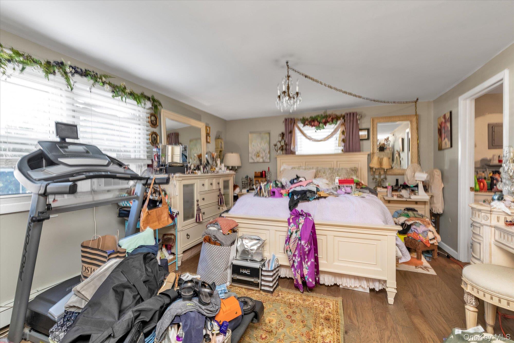 #13 photo, 62 4th Avenue, ナッソー郡 East Rockaway , NY 11518