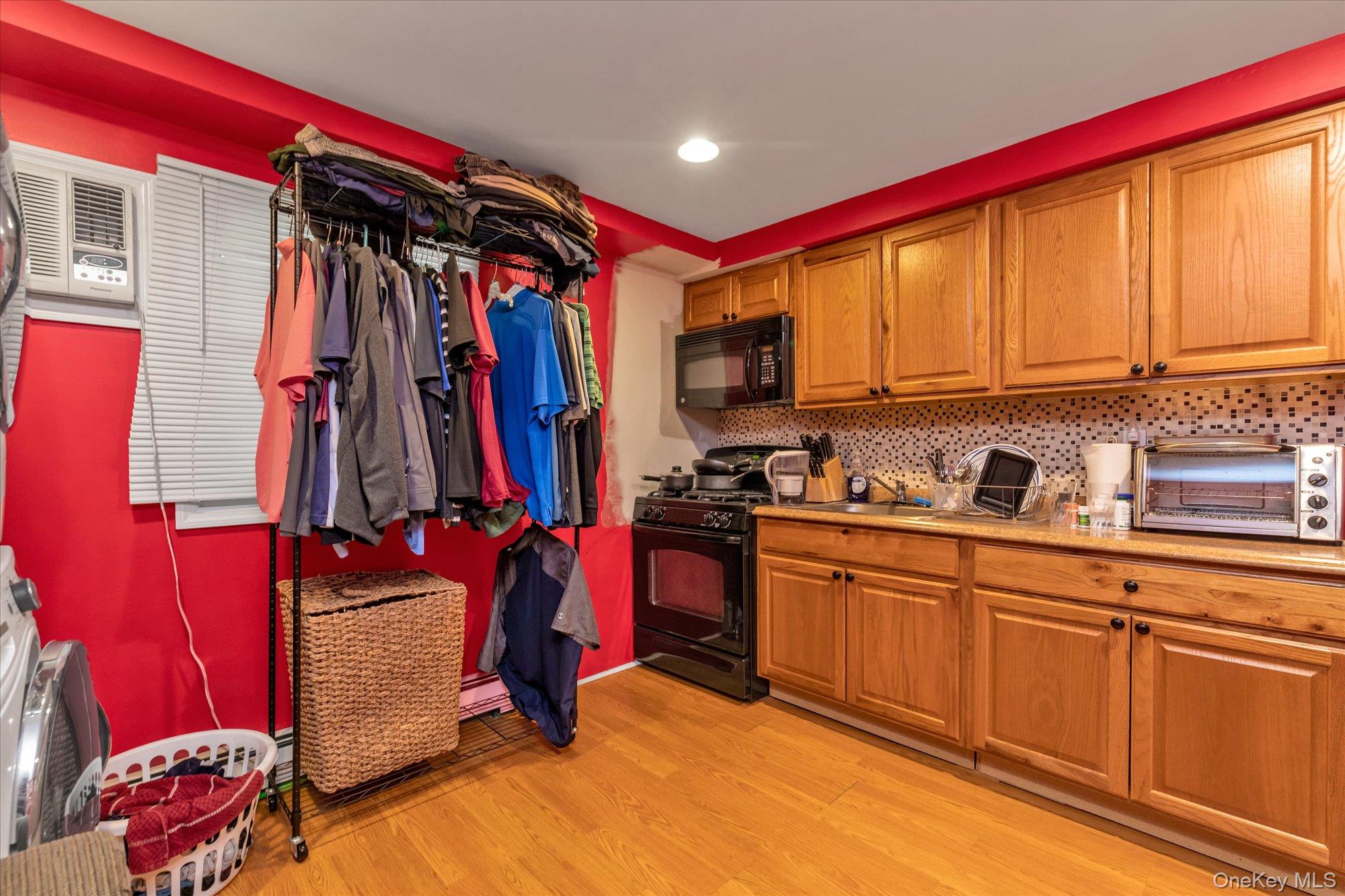 #19 photo, 62 4th Avenue, ナッソー郡 East Rockaway , NY 11518