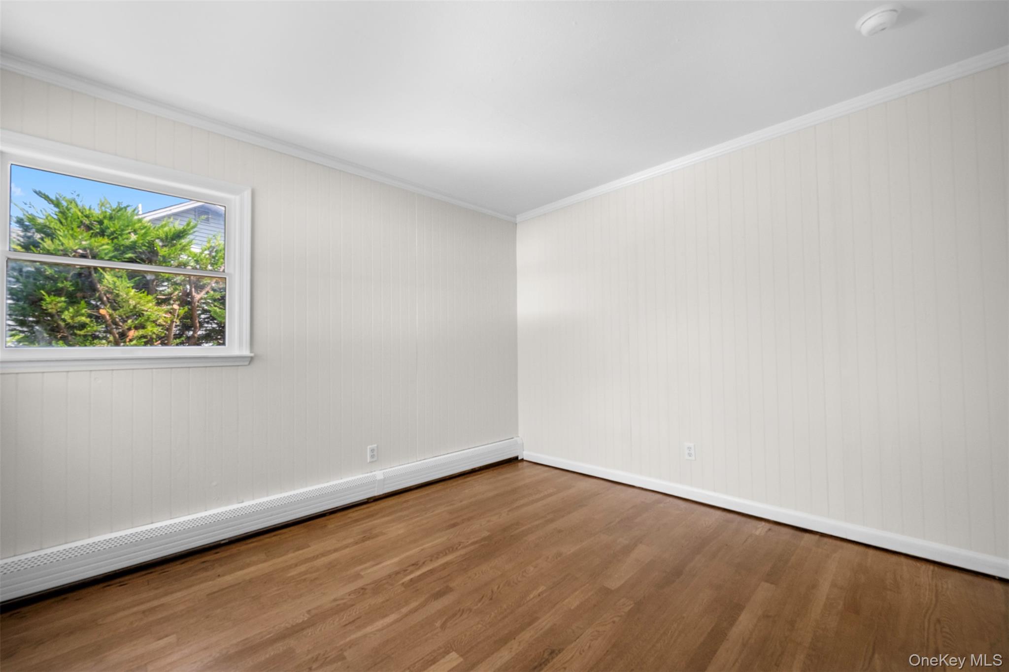 #18 photo, 2 Bay Place, Bay Shore , NY 11751