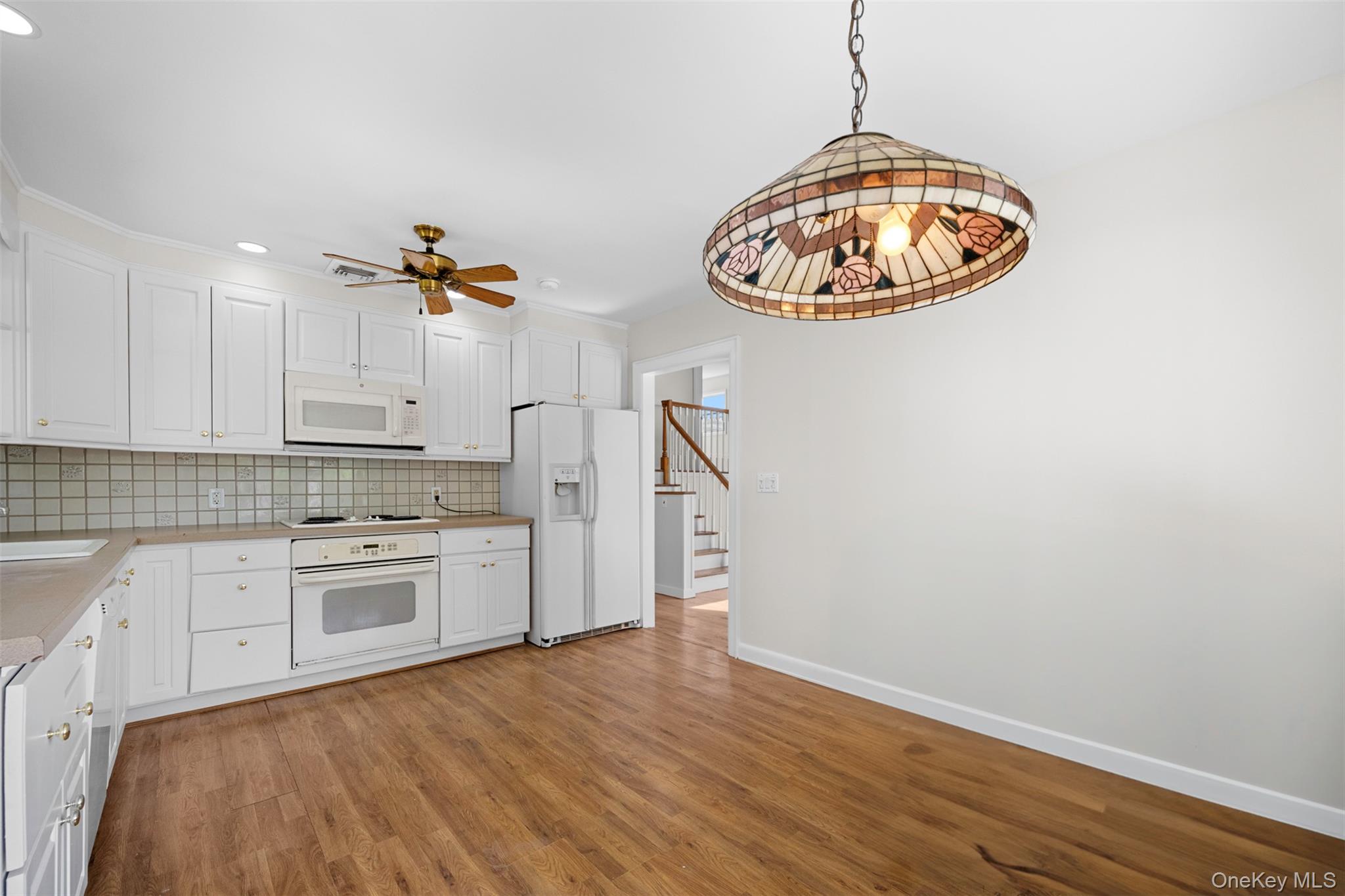 #9 photo, 2 Bay Place, Bay Shore , NY 11751