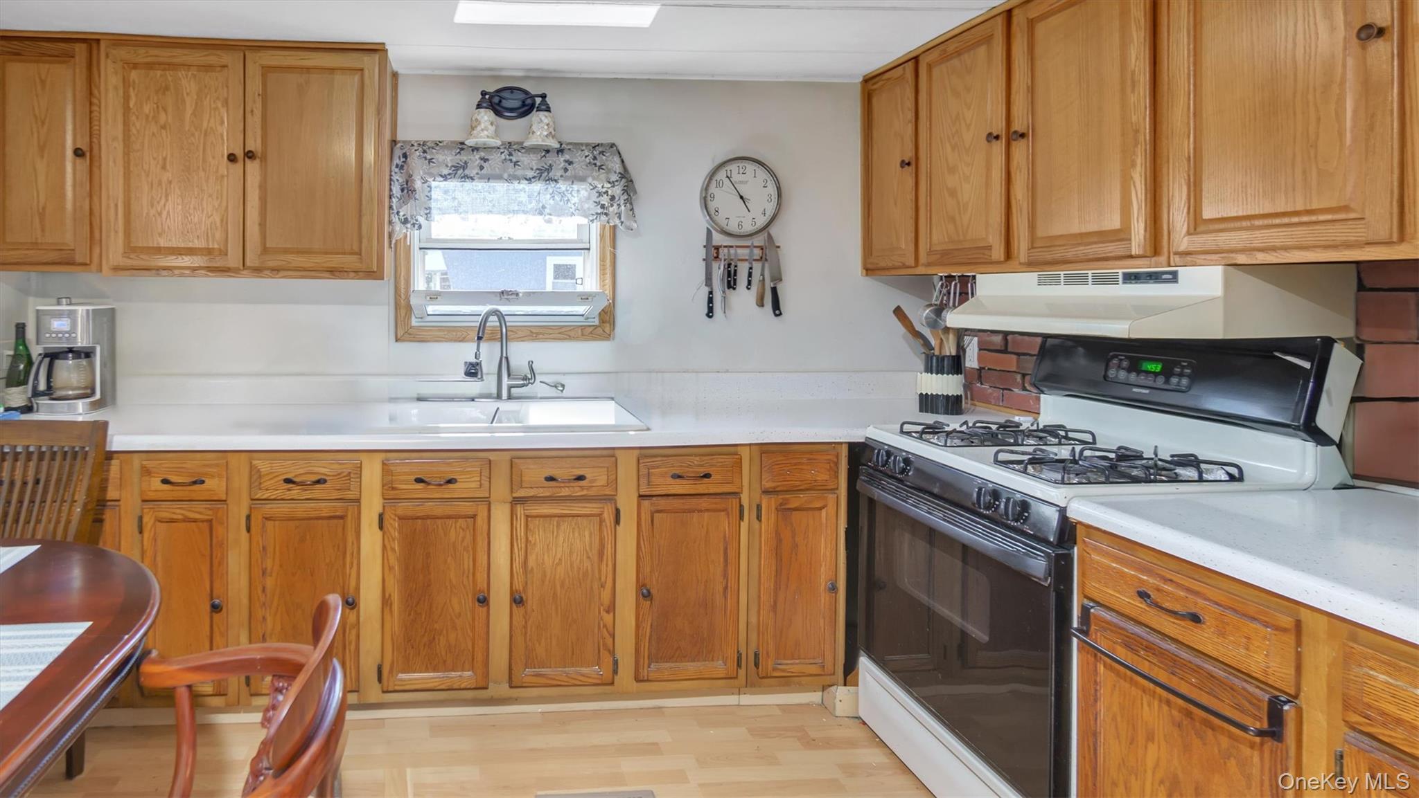 #11 photo, 39 Valley Forge, Bohemia , NY 11716