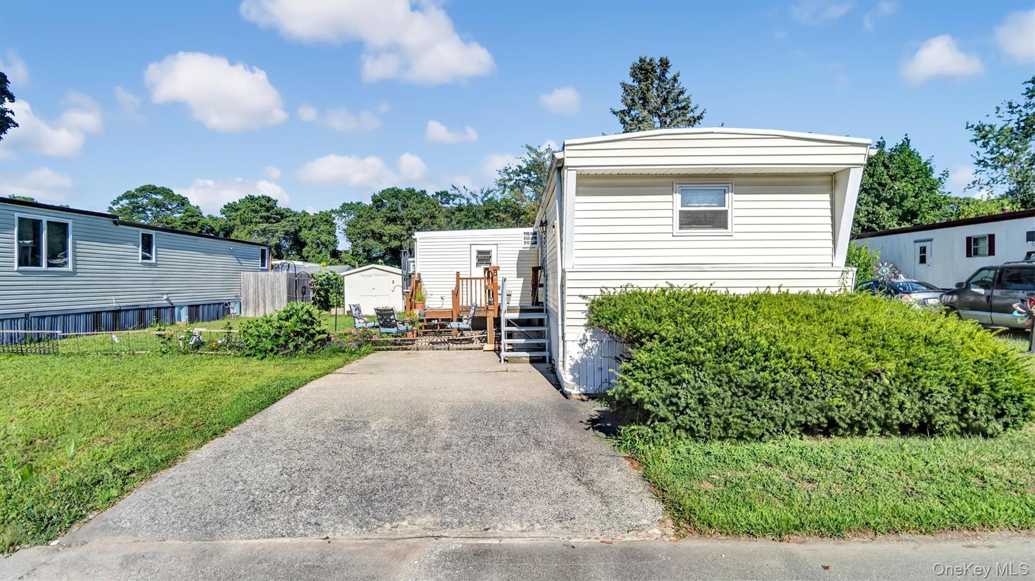 #2 photo, 39 Valley Forge, Bohemia , NY 11716