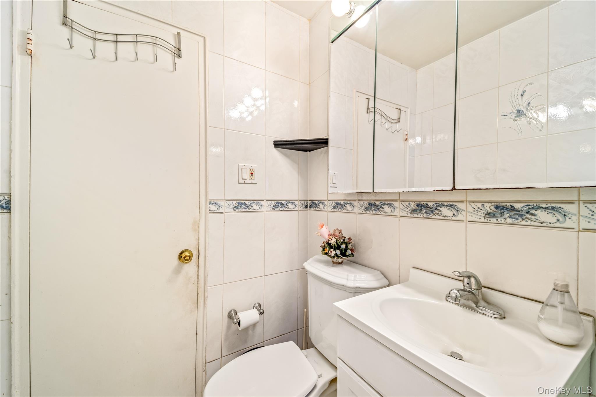 #14 photo, 225-35 88th Avenue, Queens Village , NY 11427
