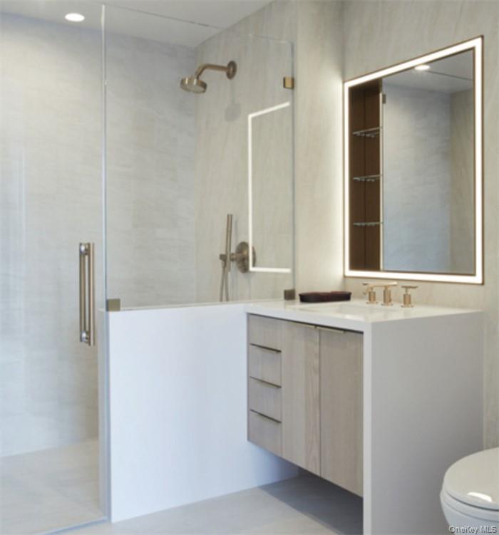 #5 photo, 3 Court Square, クイーンズ区 Long Island City , NY 11101