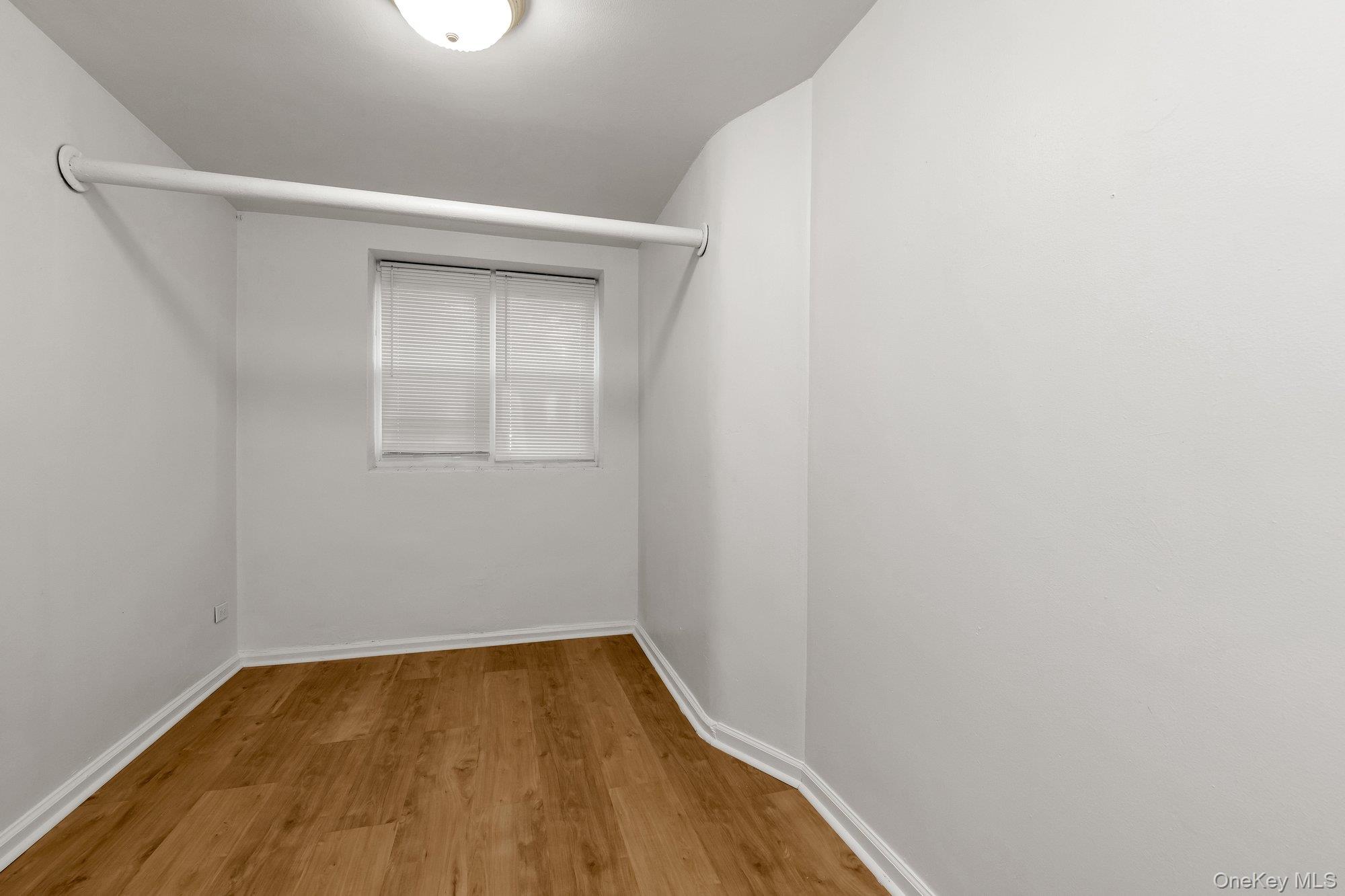 #12 photo, 141-34 79th Avenue, クイーンズ区 Flushing , NY 11367