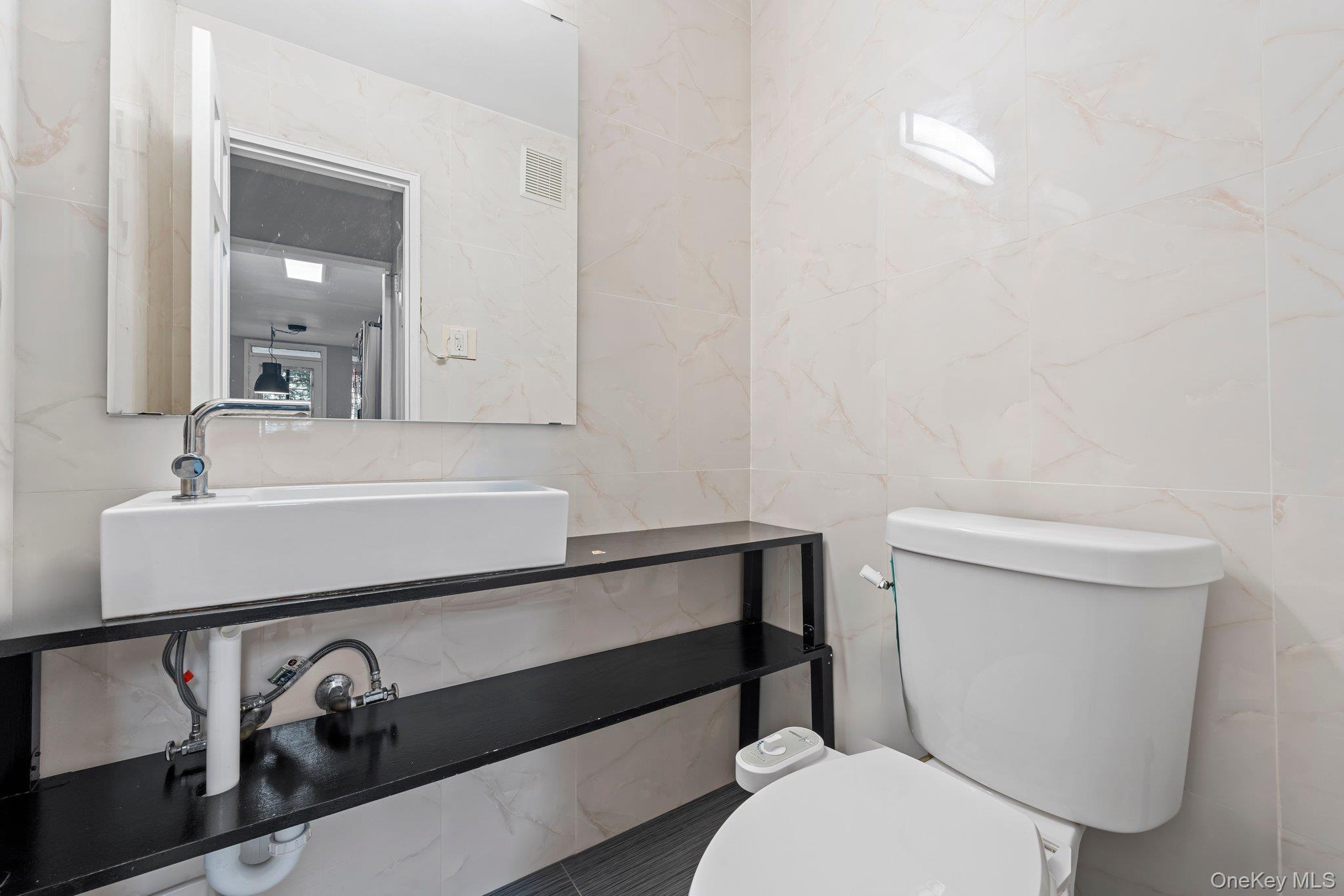 #6 photo, 14470 41st Avenue, クイーンズ区 Flushing , NY 11355