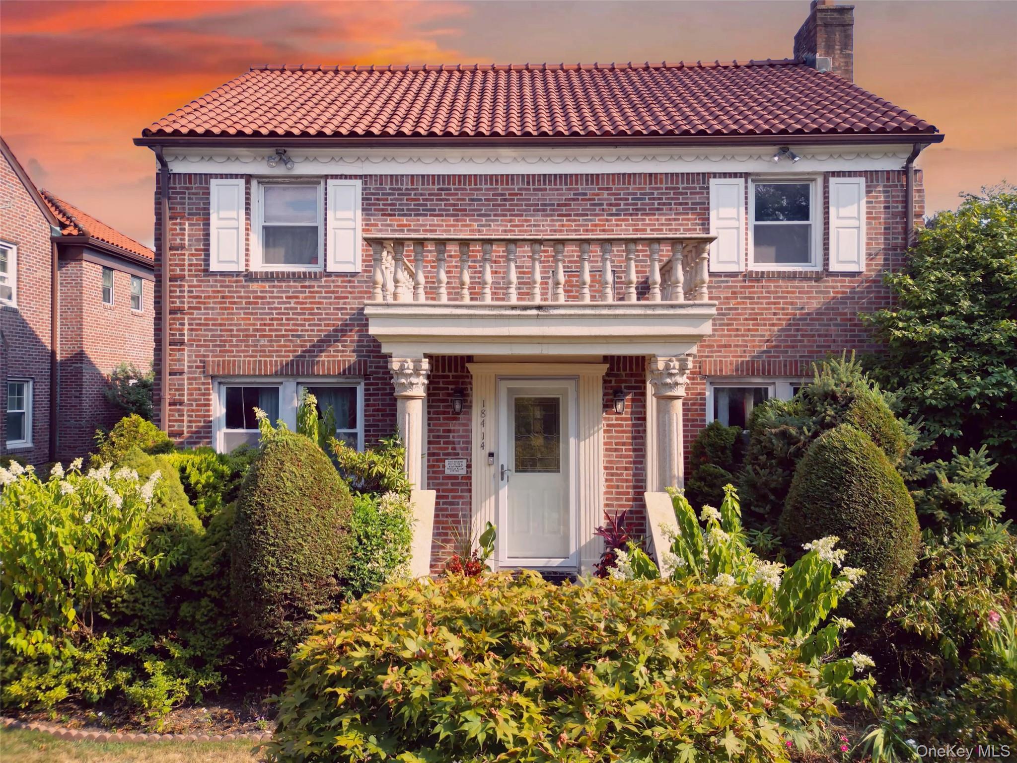 #1 photo, 18414 Grand Central Parkway, クイーンズ区 Jamaica Estates , NY 11432