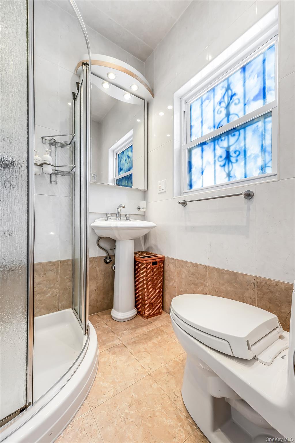 #12 photo, 105-38 65th Road, Forest Hills , NY 11375