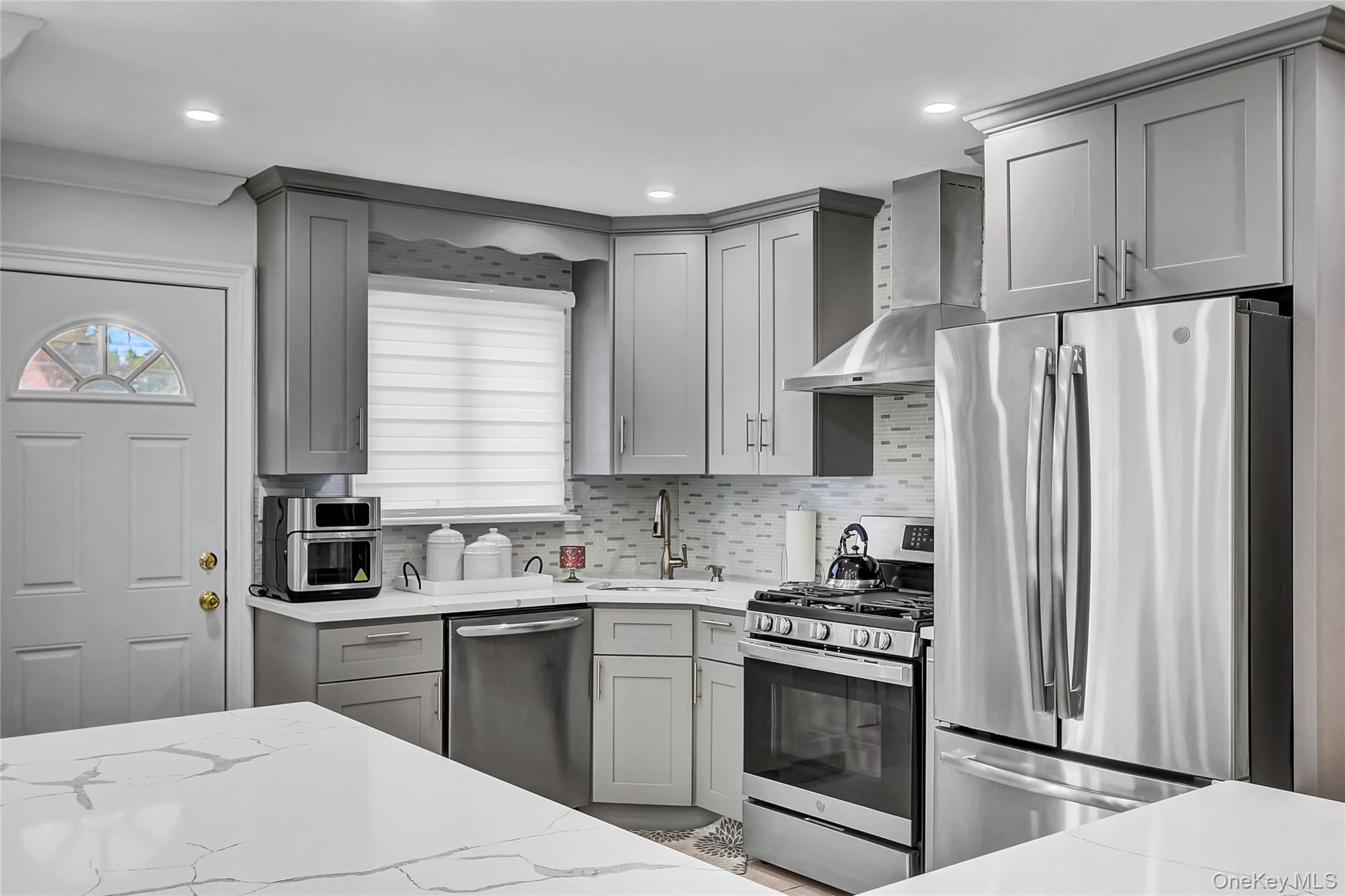 #5 photo, 176 N Elm Street, Massapequa , NY 11758