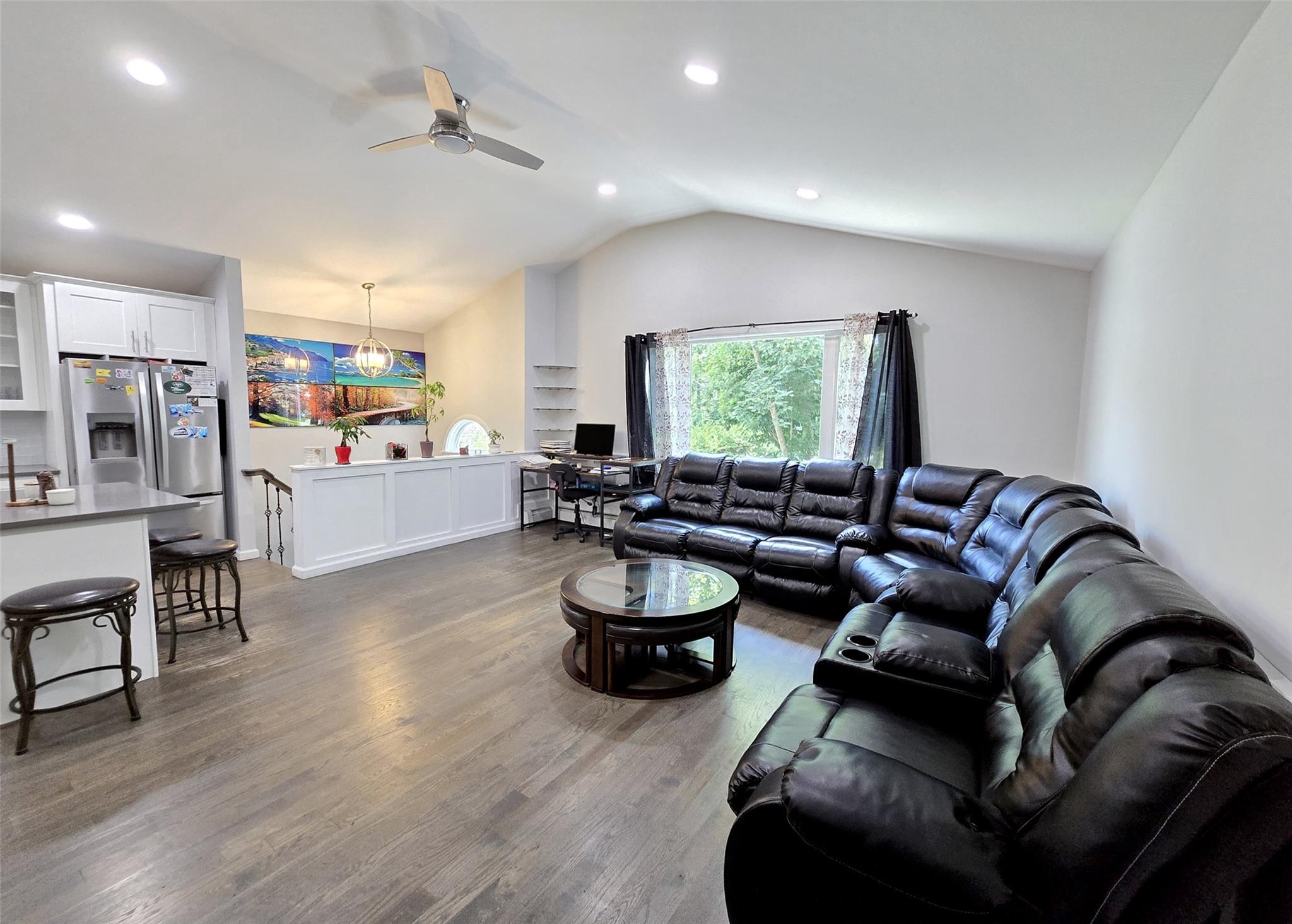 #8 photo, 187 Carleton Drive, サフォーク郡 Shirley , NY 11967