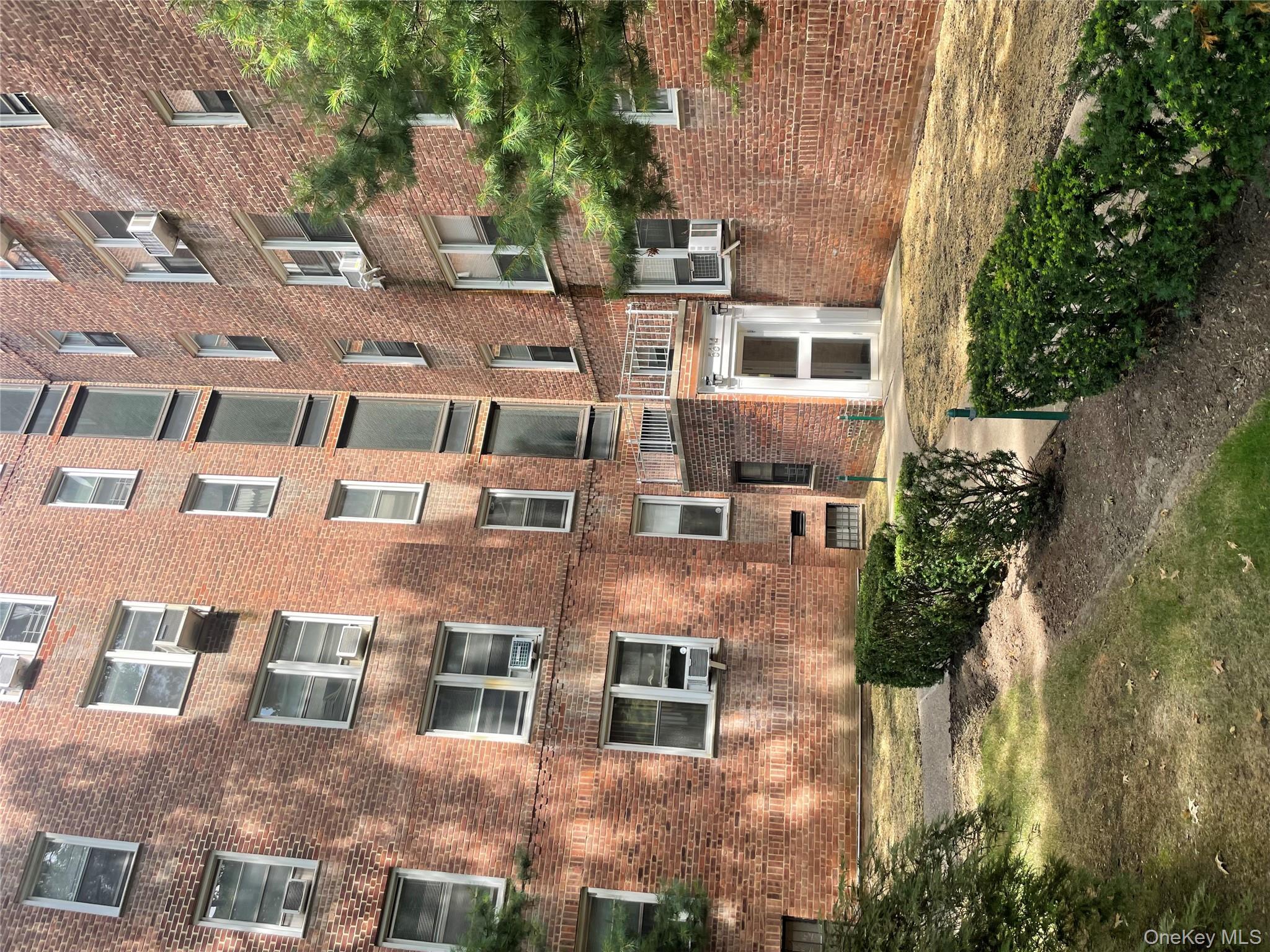 #16 photo, 5614 Netherland Avenue, Bronx , NY 10471