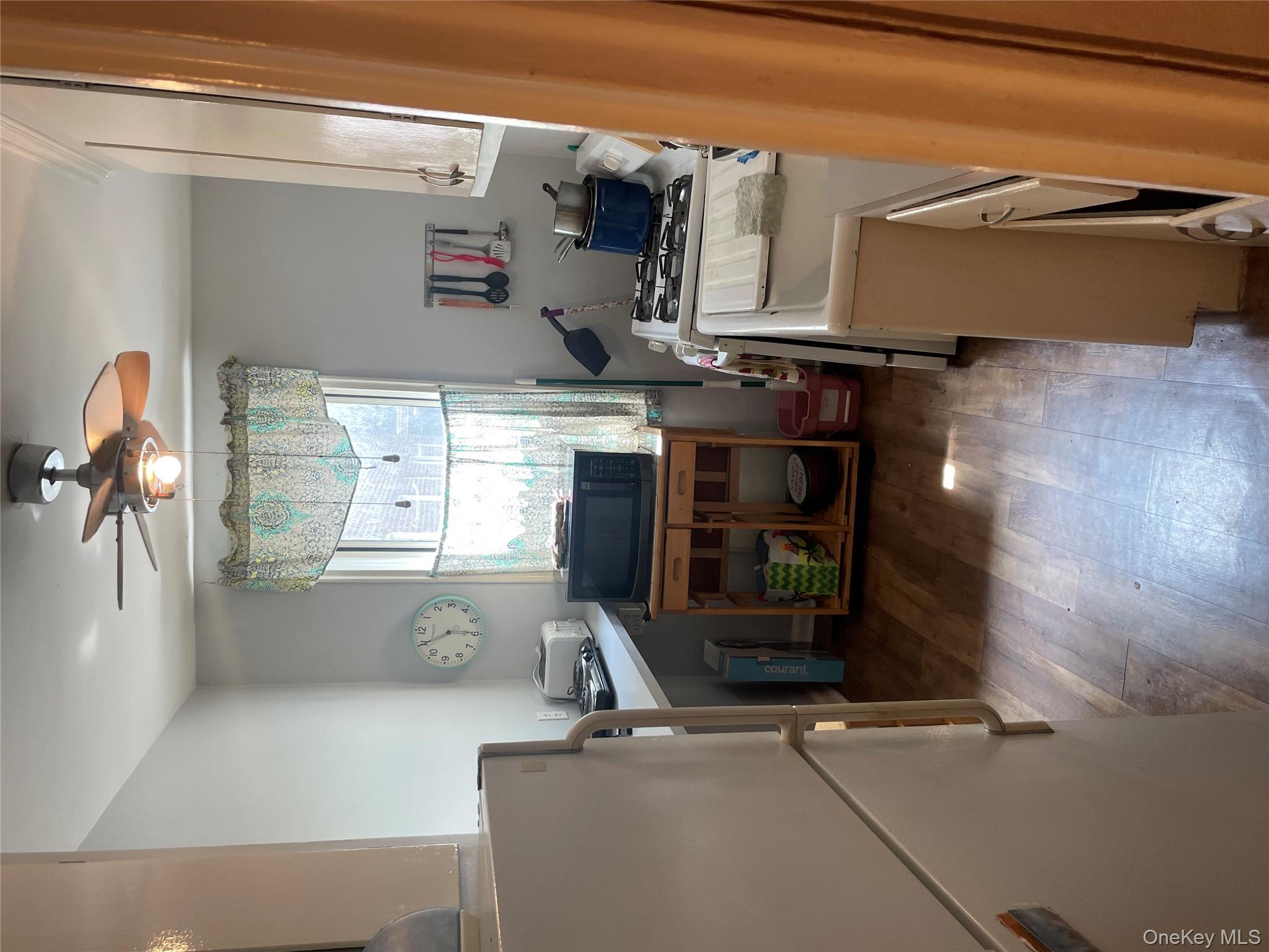 #3 photo, 5614 Netherland Avenue, Bronx , NY 10471