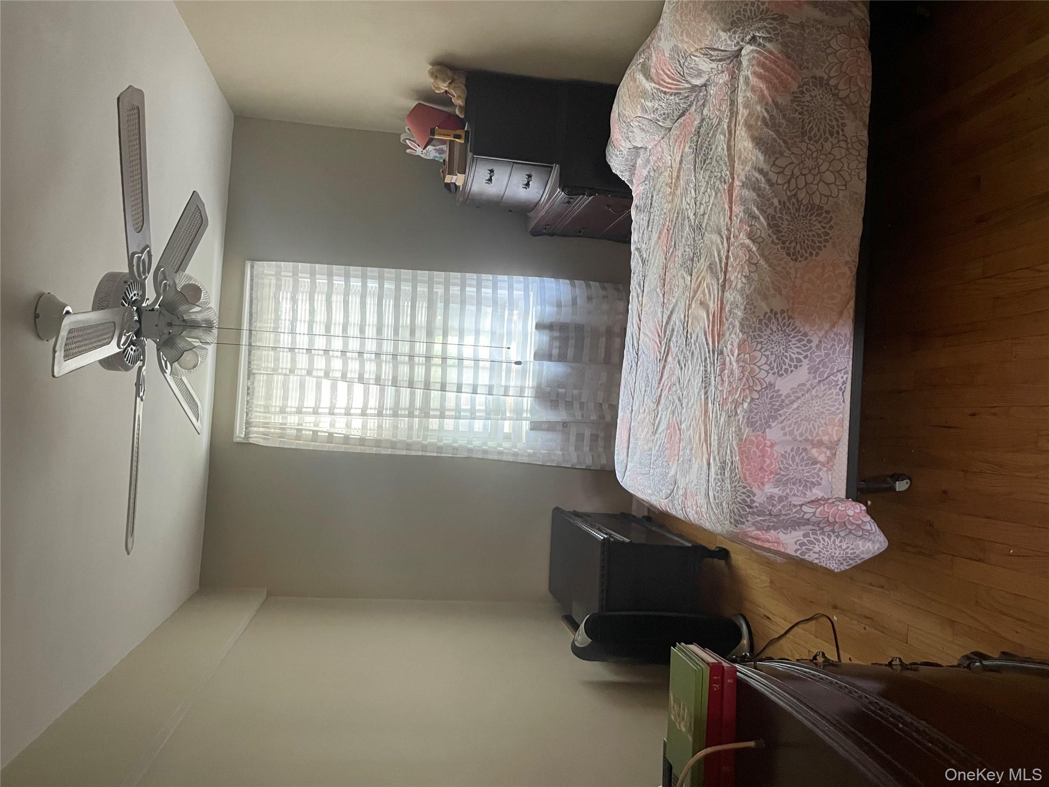 #8 photo, 5614 Netherland Avenue, Bronx , NY 10471