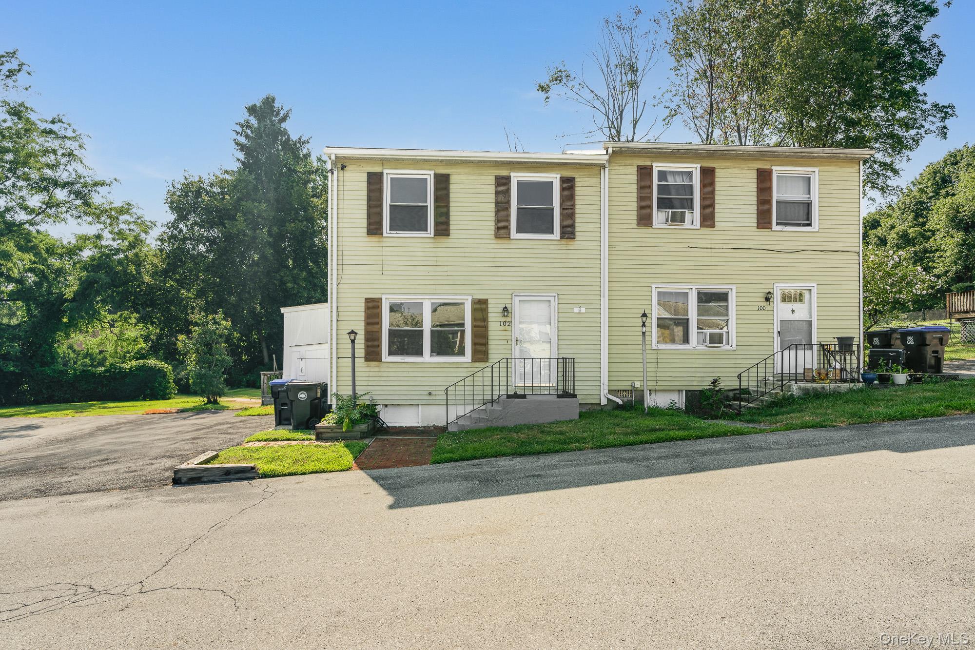 #1 photo, 102 Rinaldi Boulevard, Poughkeepsie , NY 12601