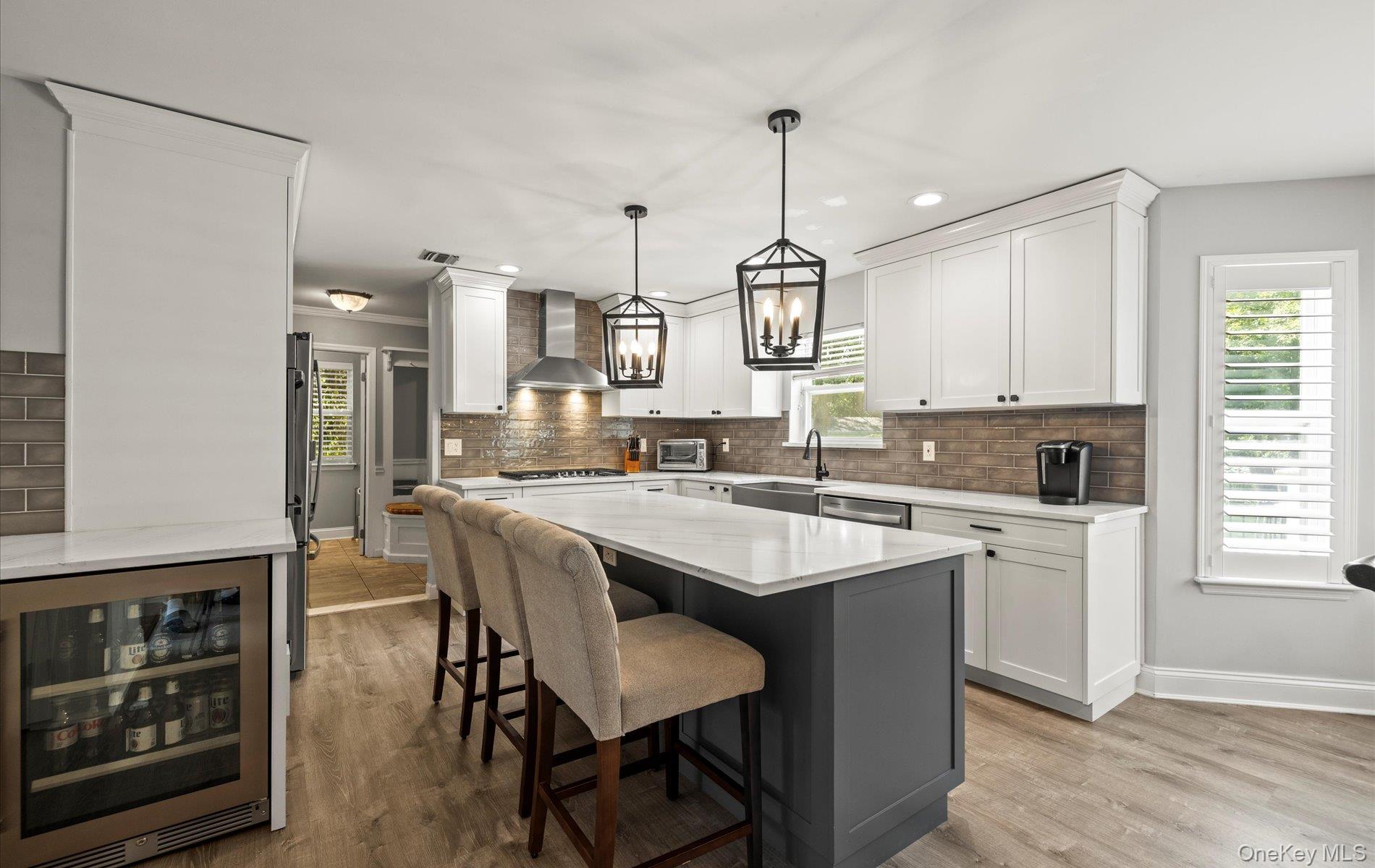 #10 photo, 5 Cameron Court, Commack , NY 11725