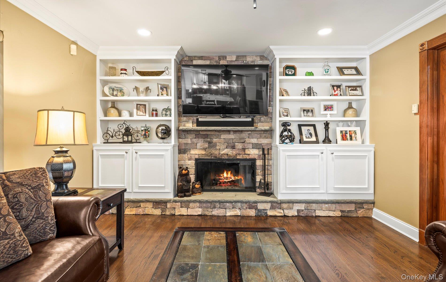 #18 photo, 5 Cameron Court, Commack , NY 11725