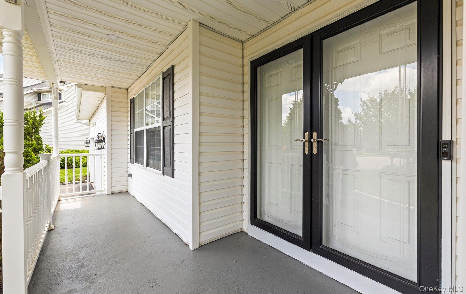 #5 photo, 5 Cameron Court, Commack , NY 11725