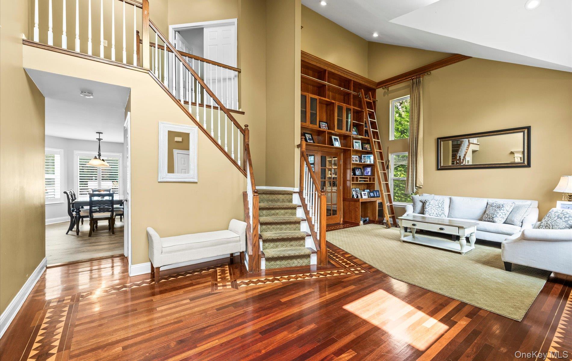 #6 photo, 5 Cameron Court, Commack , NY 11725