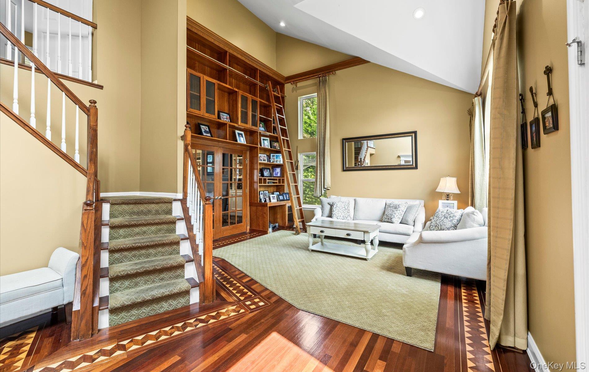 #8 photo, 5 Cameron Court, Commack , NY 11725