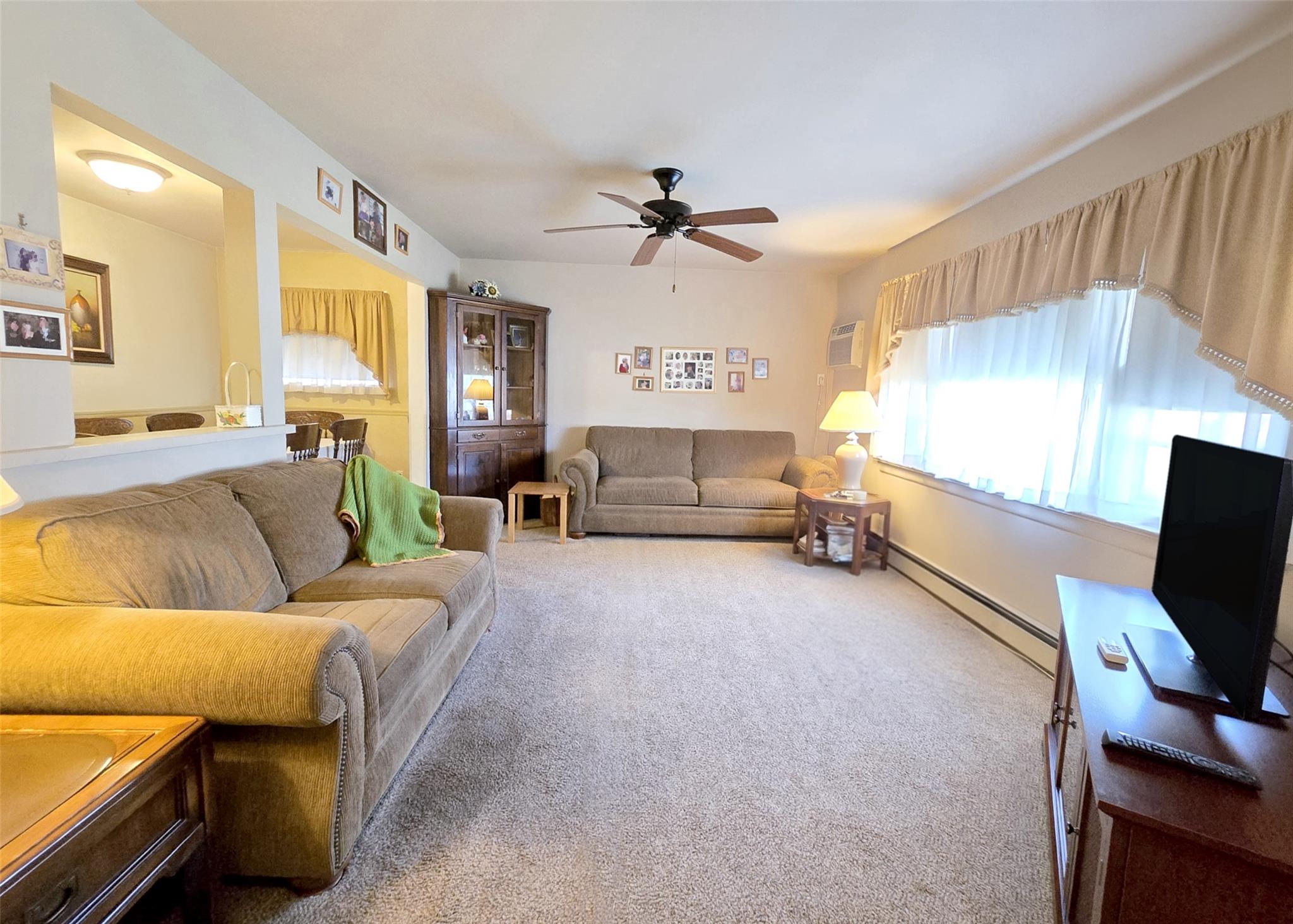 #5 photo, 204 Helen Street, Holbrook , NY 11741