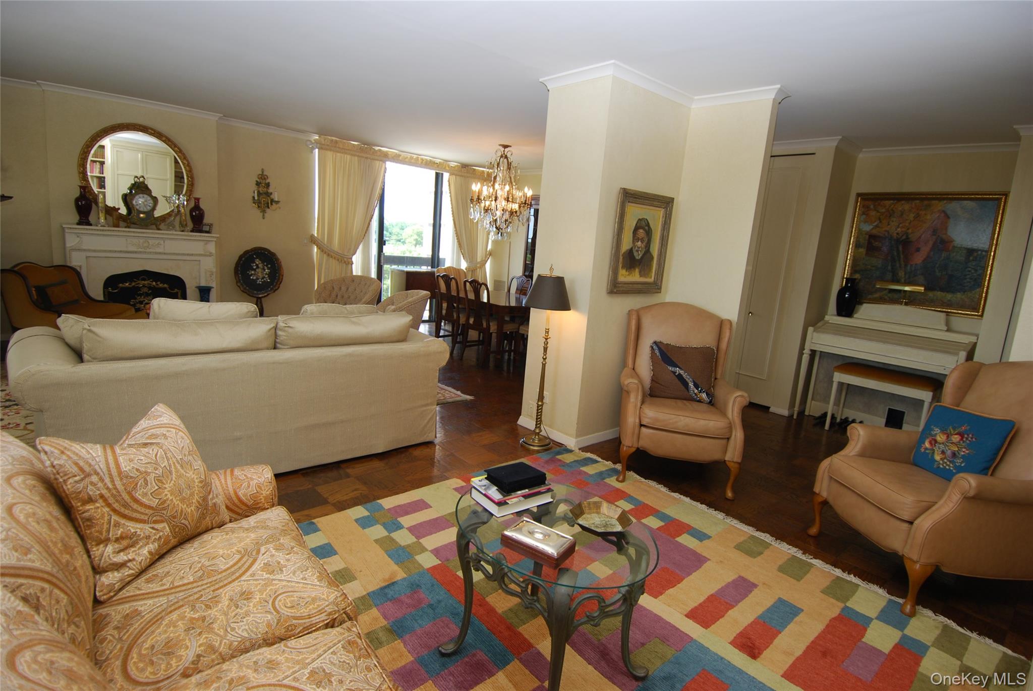 #6 photo, 27010 Grand Central Parkway, クイーンズ区 Floral Park , NY 11005